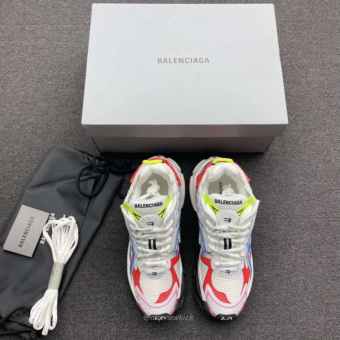 Balenciaga Multicolor Mesh Rubber White 677403 W3rb6 9645 (9) - www.newkick.org Balenciaga Multicolor Mesh Rubber White 677403 W3rb6 9645 (9) - www.newkick.org
