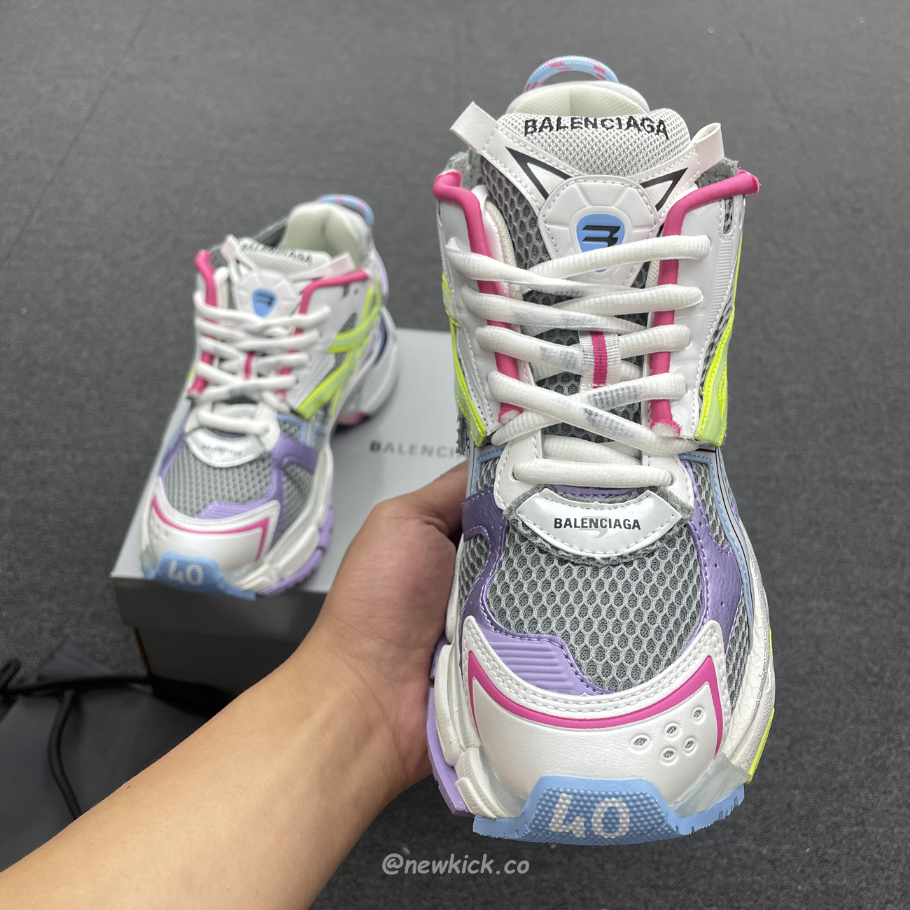 Balenciaga Runner Leather Free Grey Light Purple Neon Yellow White 677403w3rbp1745 (12) - www.newkick.vip Balenciaga Runner Leather Free Grey Light Purple Neon Yellow White 677403w3rbp1745 (12) - www.newkick.vip