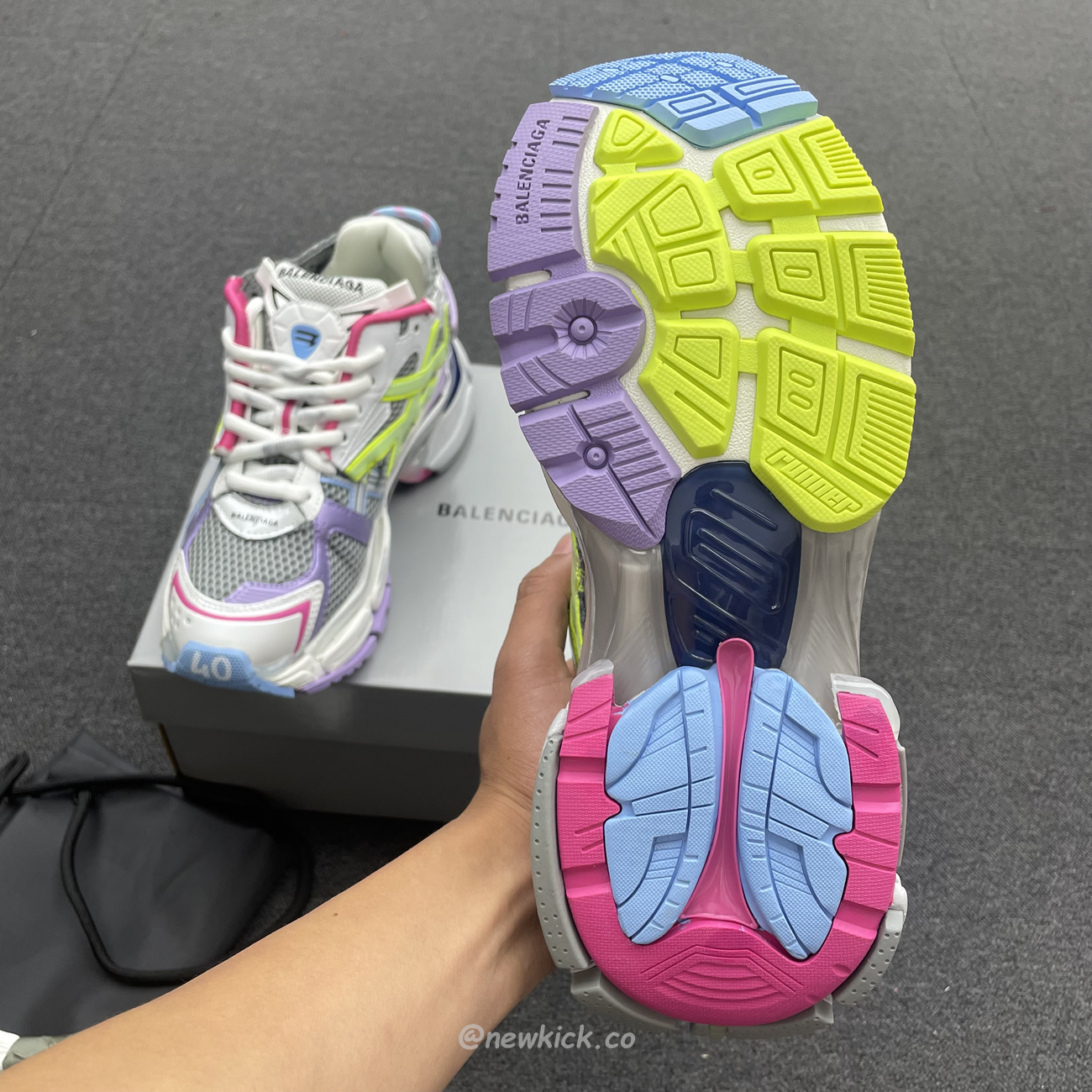 Balenciaga Runner Leather Free Grey Light Purple Neon Yellow White 677403w3rbp1745 (6) - www.newkick.vip Balenciaga Runner Leather Free Grey Light Purple Neon Yellow White 677403w3rbp1745 (6) - www.newkick.vip