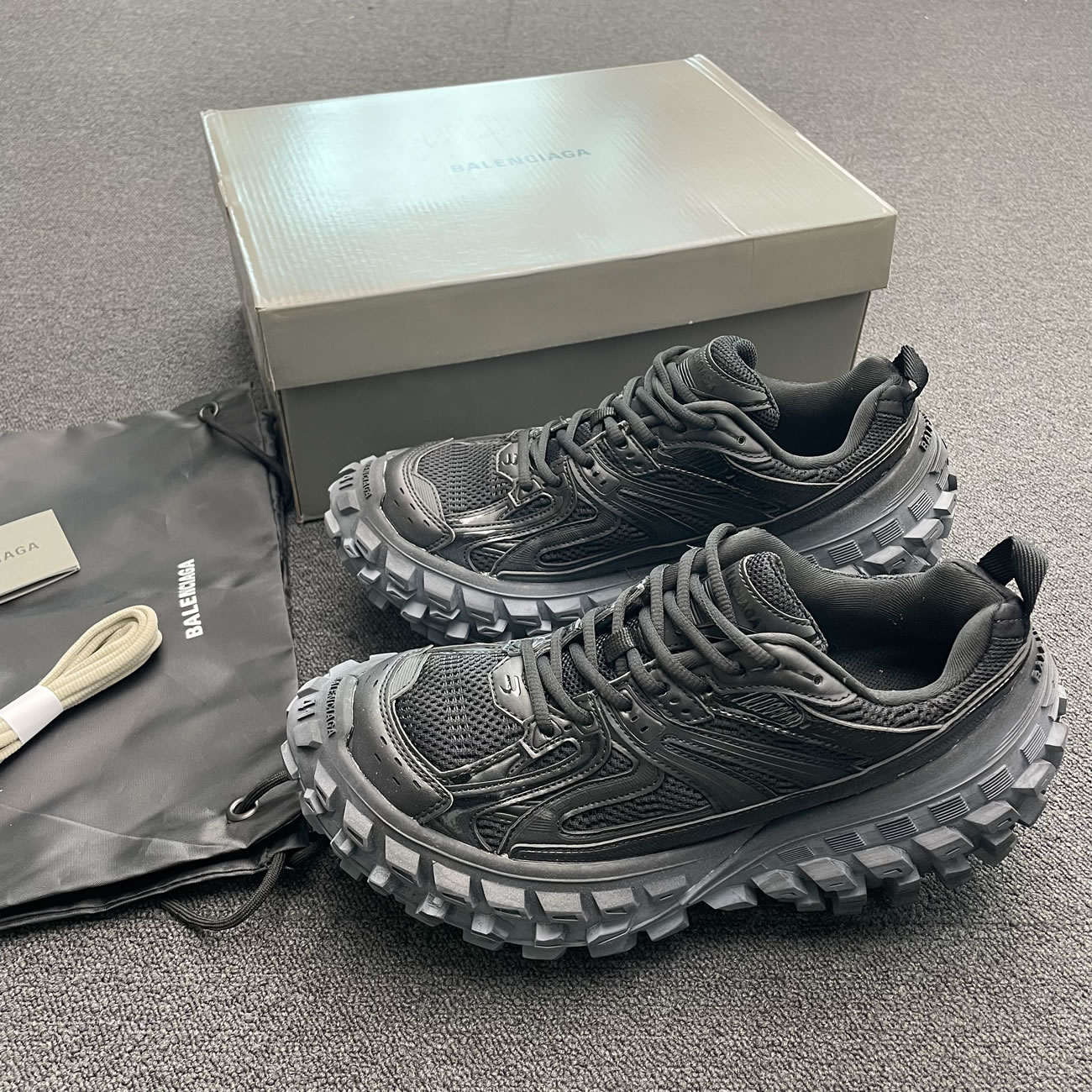 Balenciaga Defender Green Black Grey Navy Beige (11) - www.newkick.org Balenciaga Defender Green Black Grey Navy Beige (11) - www.newkick.org
