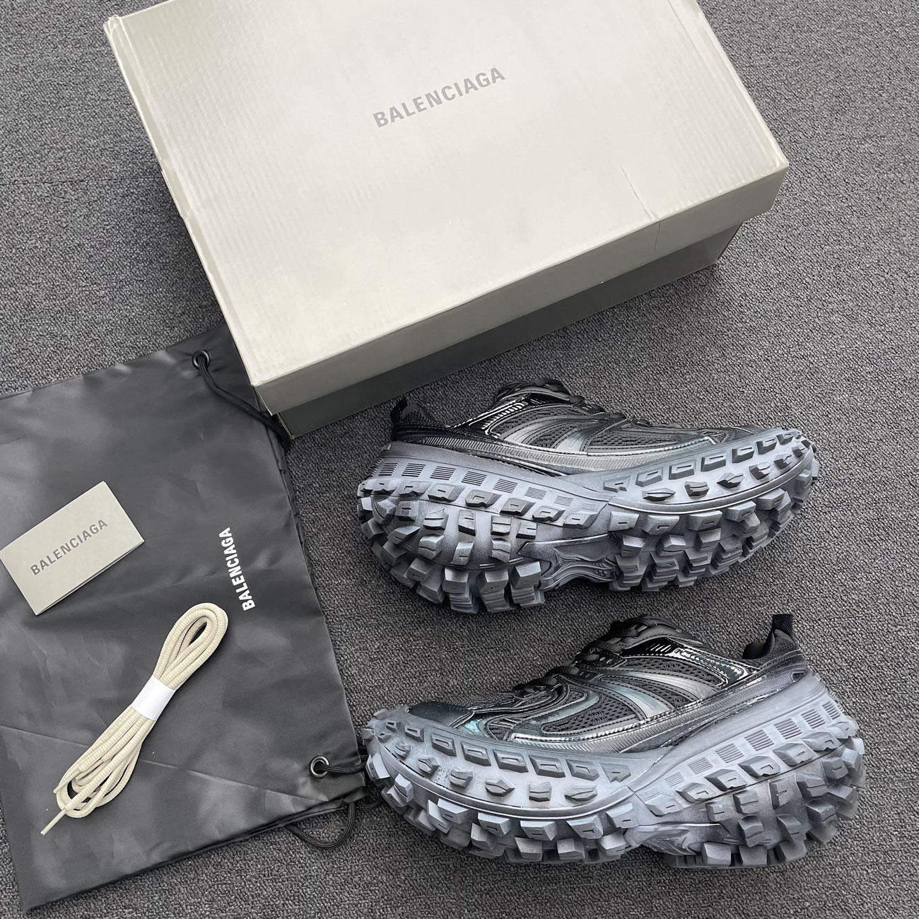 Balenciaga Defender Green Black Grey Navy Beige (15) - www.newkick.org Balenciaga Defender Green Black Grey Navy Beige (15) - www.newkick.org