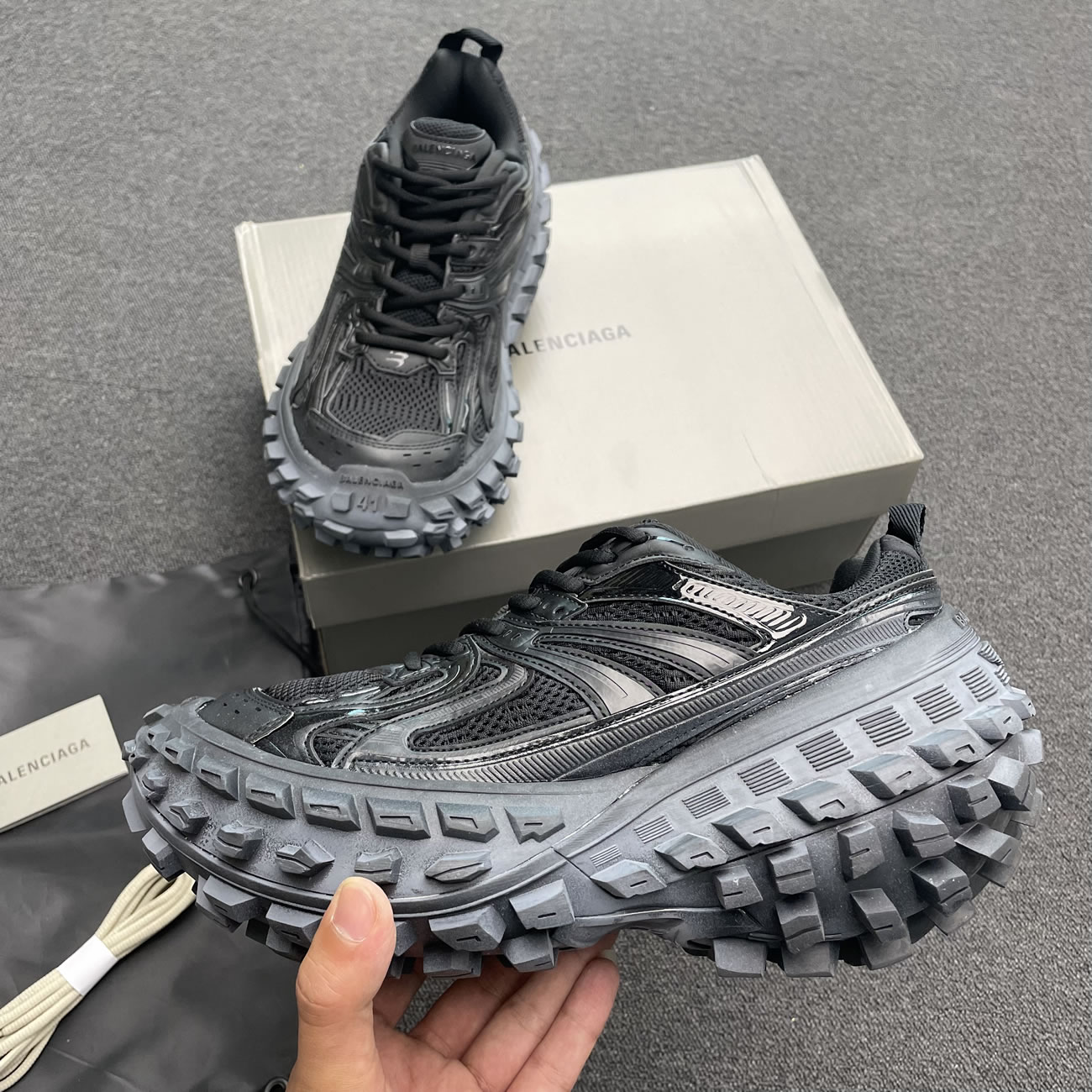 Balenciaga Defender Green Black Grey Navy Beige (16) - www.newkick.org Balenciaga Defender Green Black Grey Navy Beige (16) - www.newkick.org