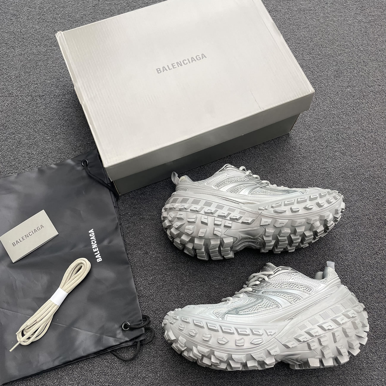 Balenciaga Defender Green Black Grey Navy Beige (18) - www.newkick.org Balenciaga Defender Green Black Grey Navy Beige (18) - www.newkick.org