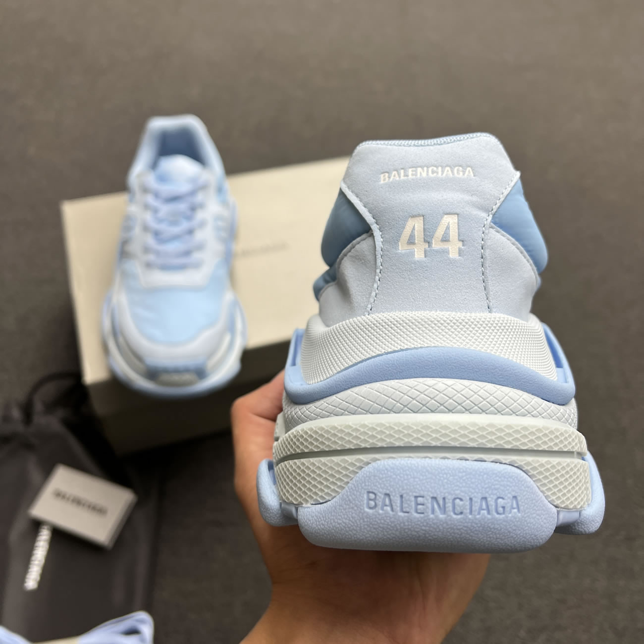 Balenciaga Triple S Nylon Black Bule 710157 W3cu1 1000 (9) - www.newkick.vip Balenciaga Triple S Nylon Black Bule 710157 W3cu1 1000 (9) - www.newkick.vip