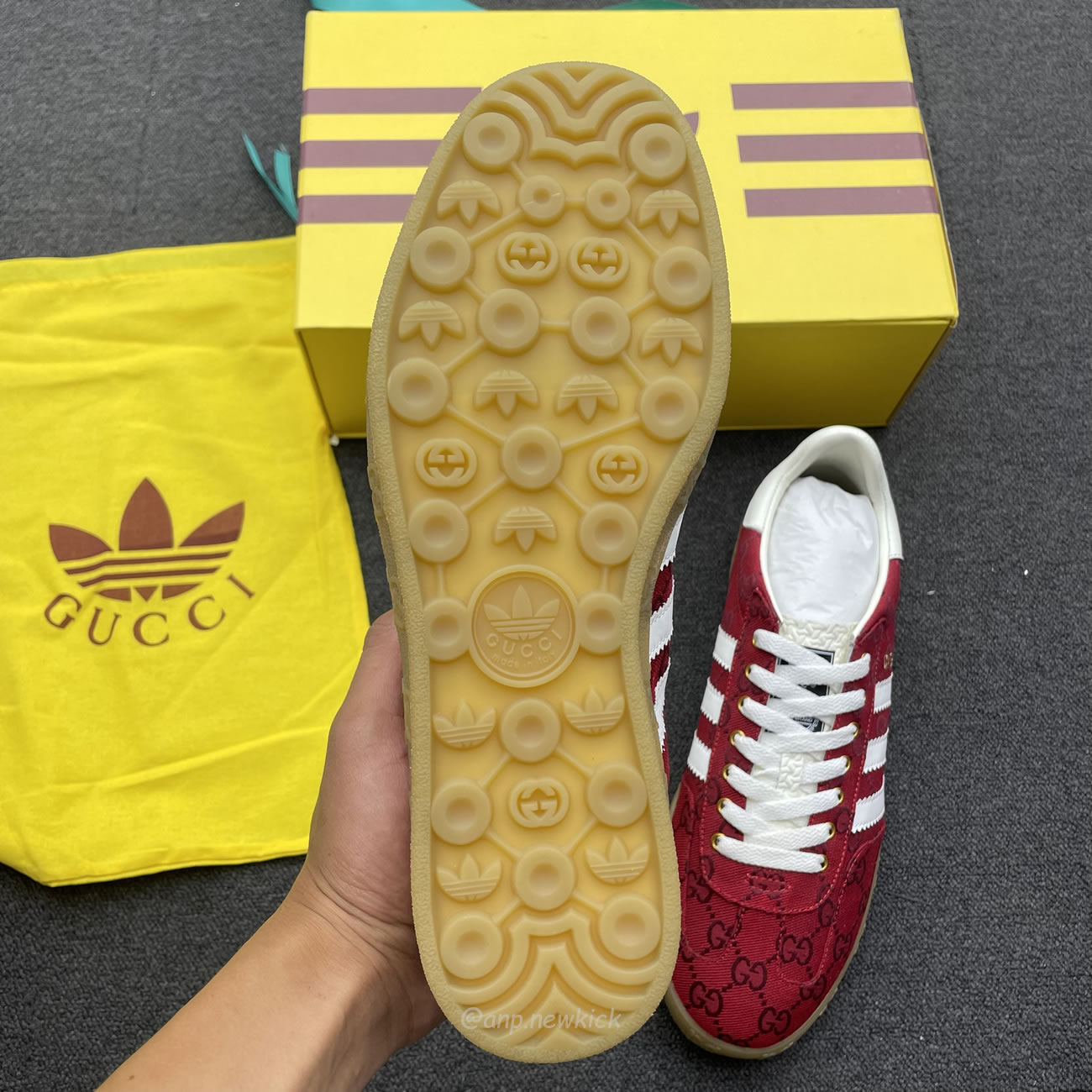 Adidas X Gucci Gazelle Original Gg Red 737967 Faaw3 6451 (3) - www.newkick.vip Adidas X Gucci Gazelle Original Gg Red 737967 Faaw3 6451 (3) - www.newkick.vip