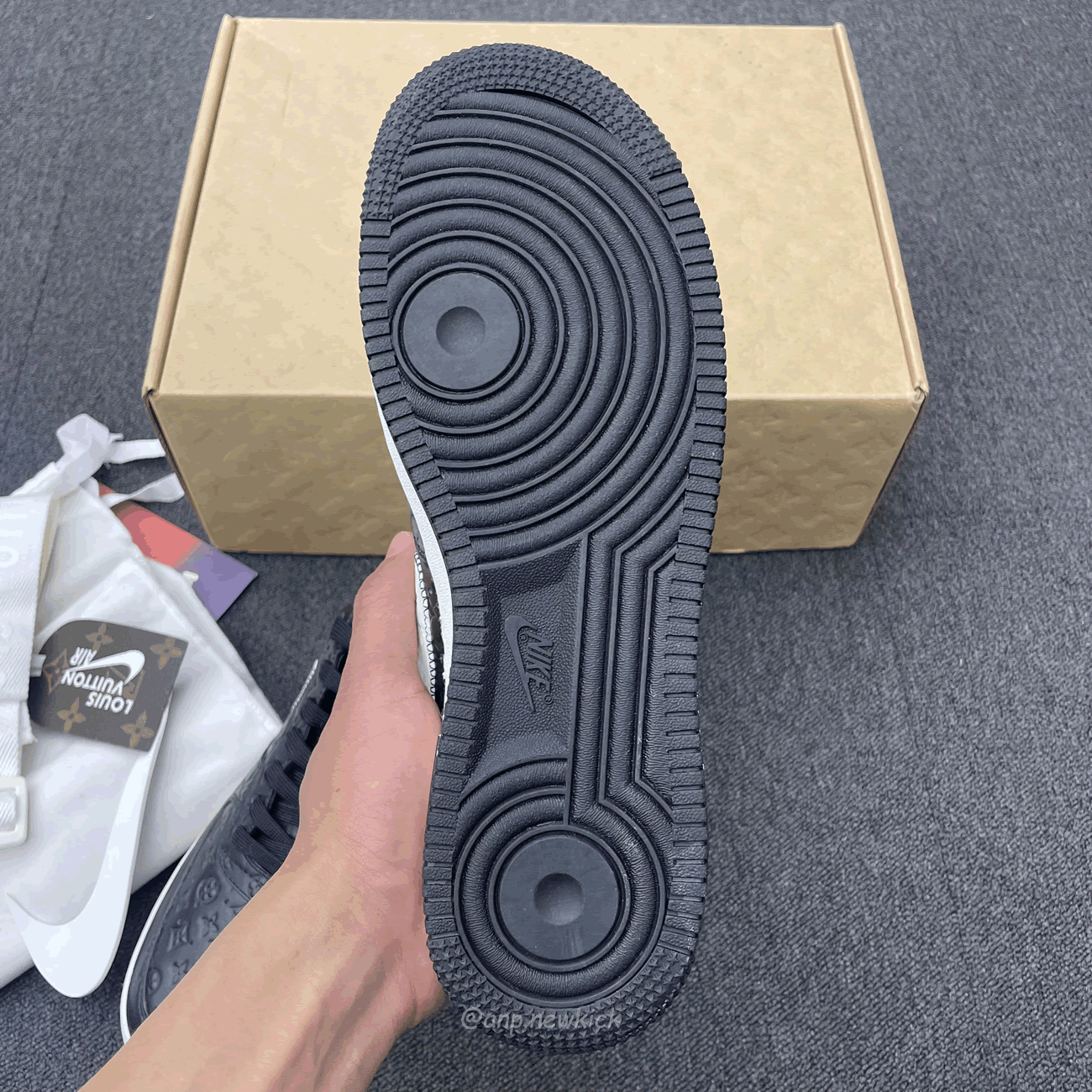 Louis Vuitton Nike Air Force 1 Low By Virgil Abloh White Black (2) - www.newkick.org