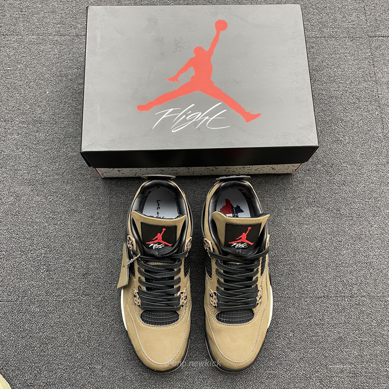 Air Jordan 4 X Travis Scott Olive Grey Black Aj4 882335 (9) - www.newkick.org Air Jordan 4 X Travis Scott Olive Grey Black Aj4 882335 (9) - www.newkick.org