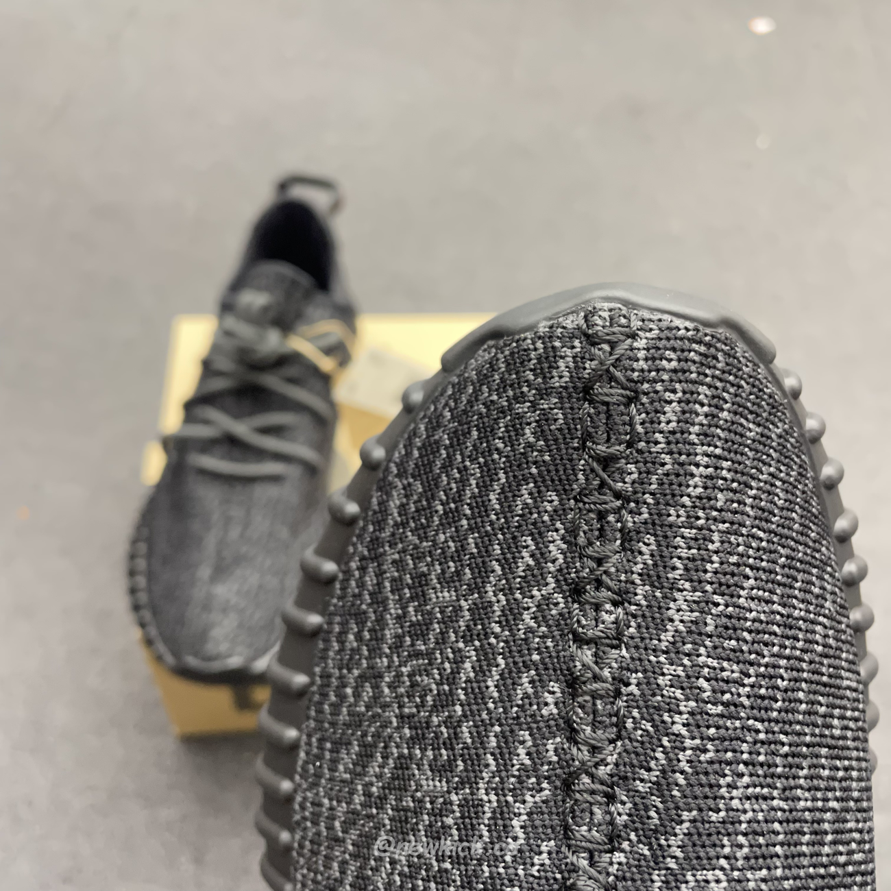 Adidas Yeezy Boost 350 Pirate Black Aq2659 (14) - www.newkick.org