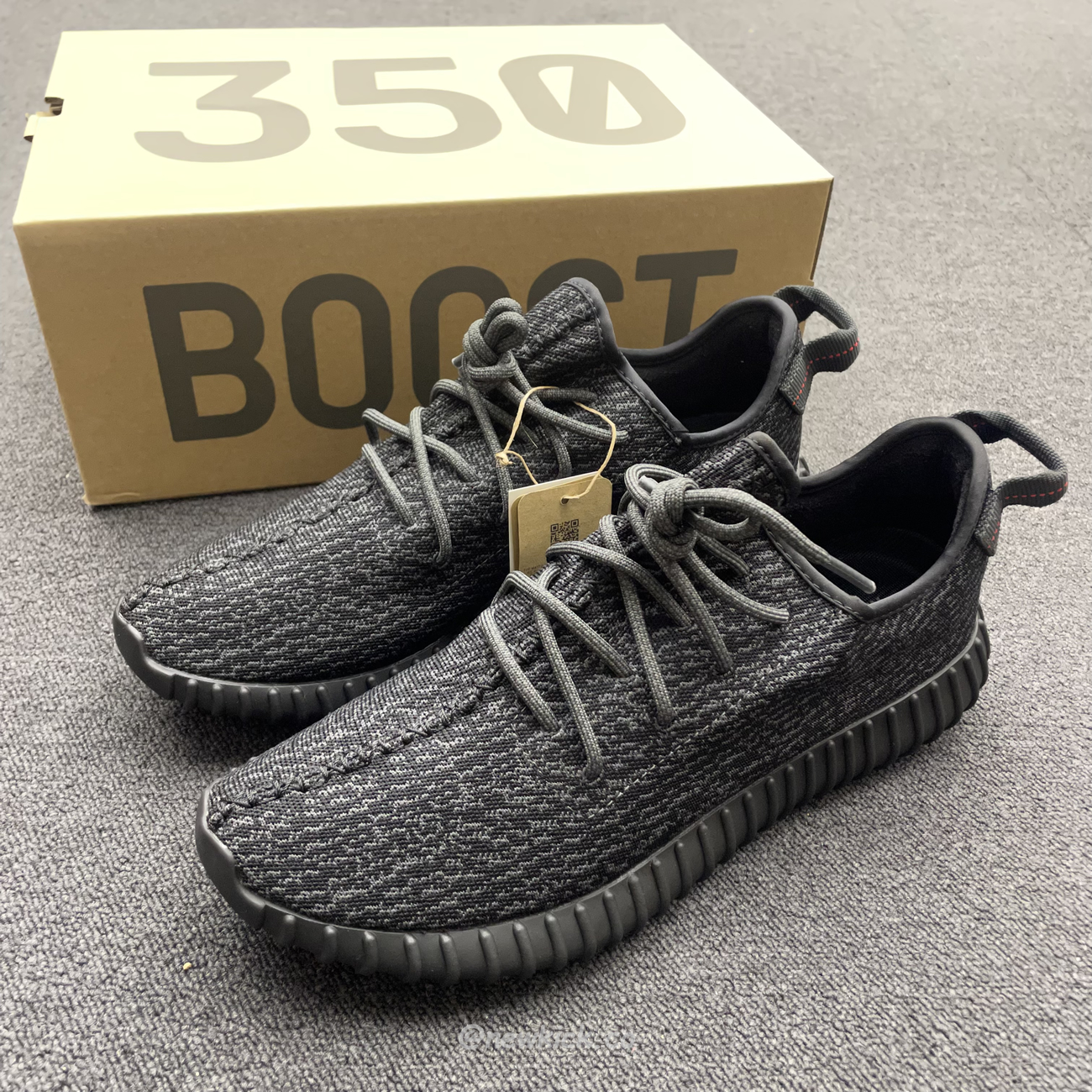Adidas Yeezy Boost 350 Pirate Black Aq2659 (4) - www.newkick.org