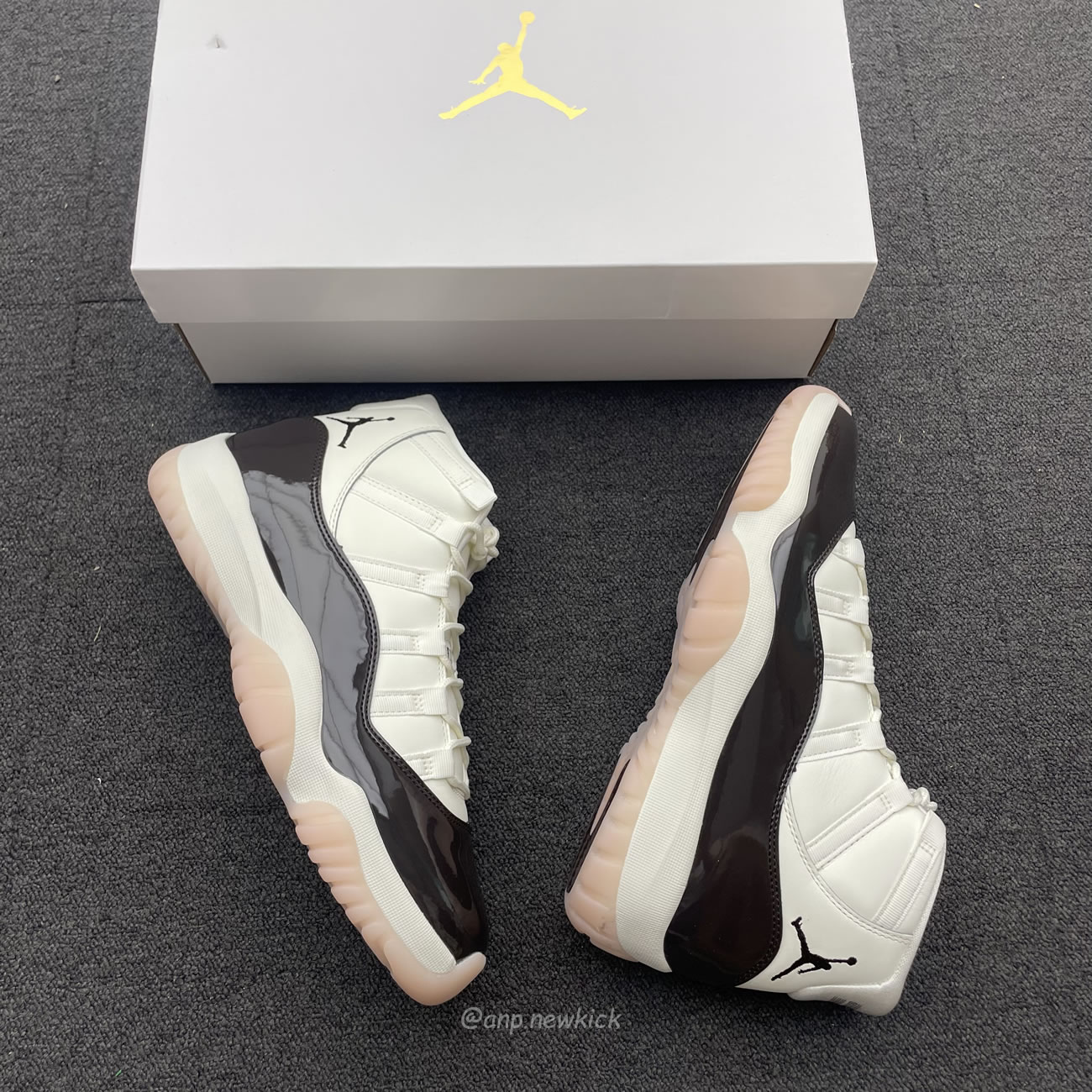 Air Jordan 11 Retro Neapolitan Ar0715 101 (7) - www.newkick.org Air Jordan 11 Retro Neapolitan Ar0715 101 (7) - www.newkick.org