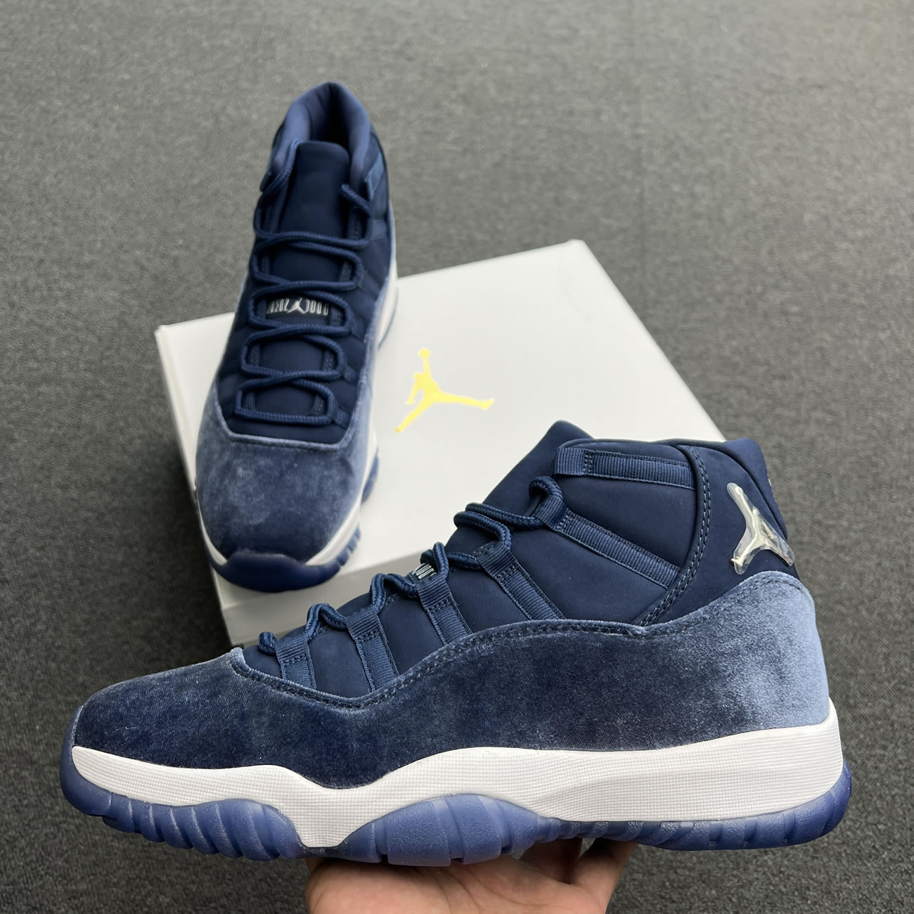 Jordan 11 Retro Midnight Navy W Ar0715 441 (5) - www.newkick.org