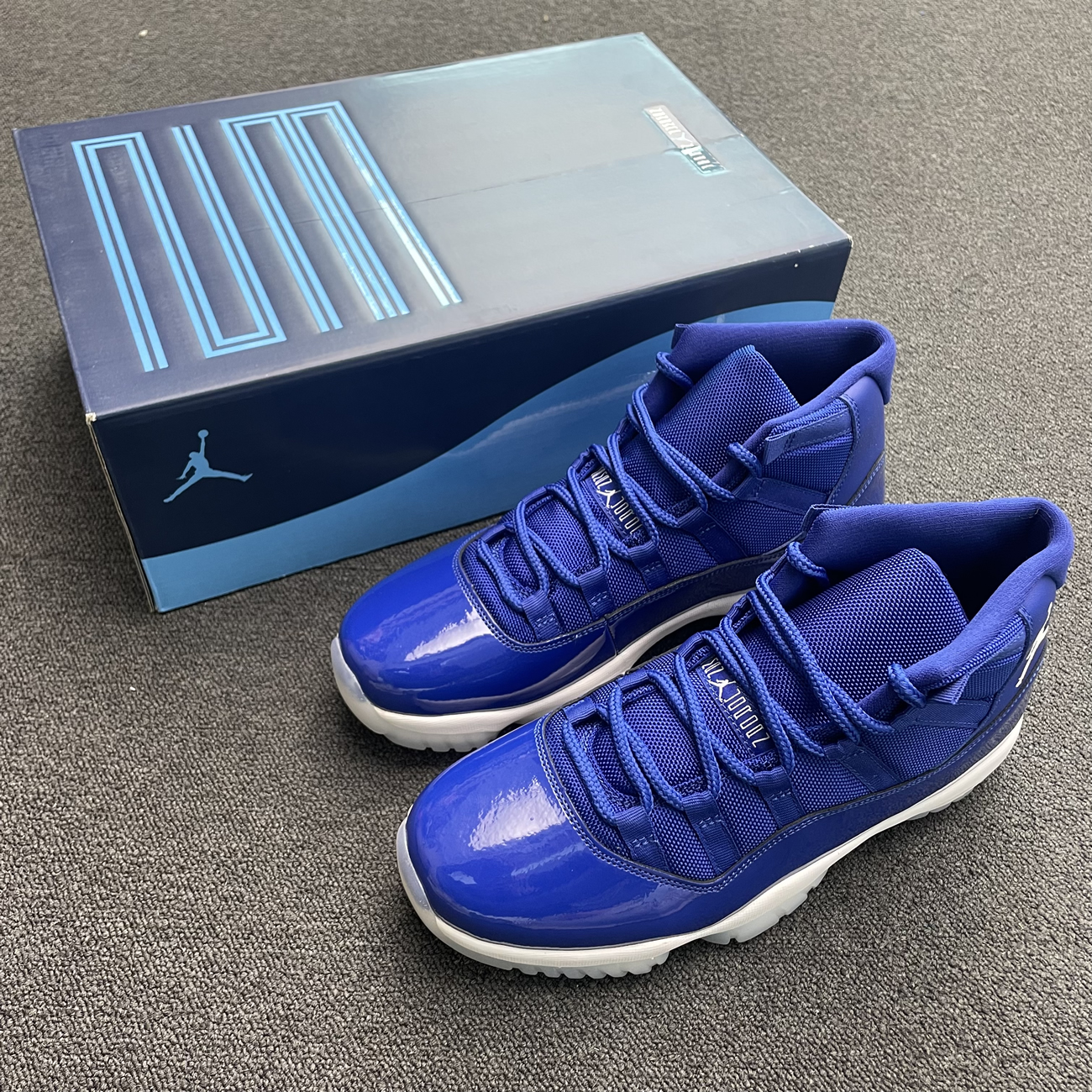 Air Jordan 11 Retro Midnight Navy White At7802 115 (2) - www.newkick.org