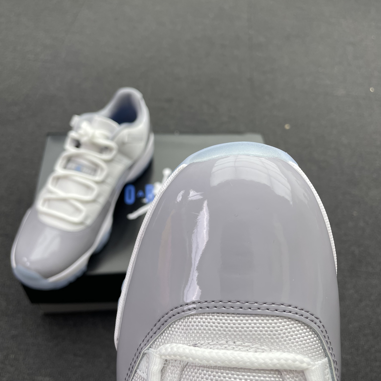 Air Jordan 11 Retro Low Cement Grey Av2187 140 (4) - www.newkick.org