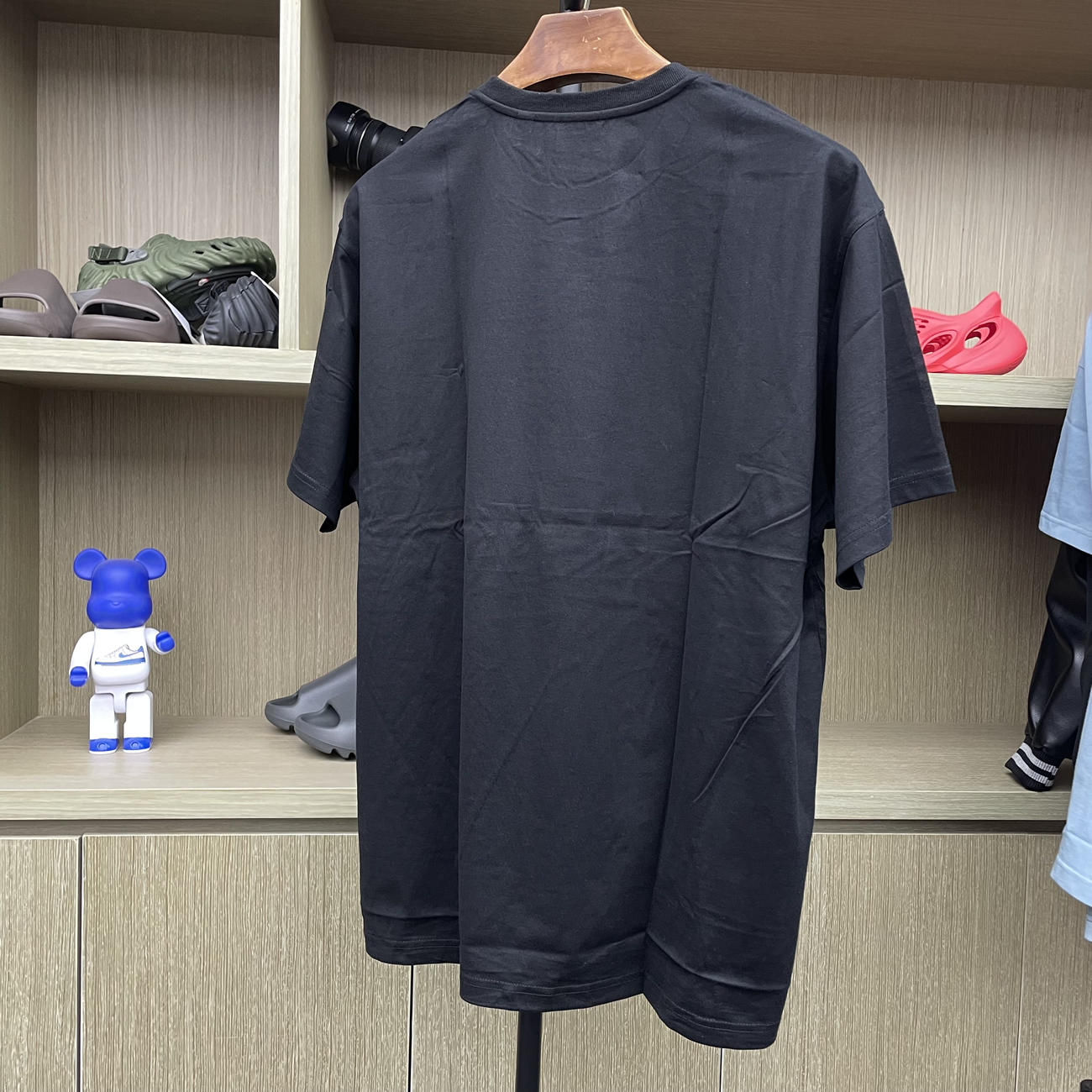 Burberry Logo Print Cotton Oversized T Shirt Black Blue White Aw22 (3) - www.newkick.org