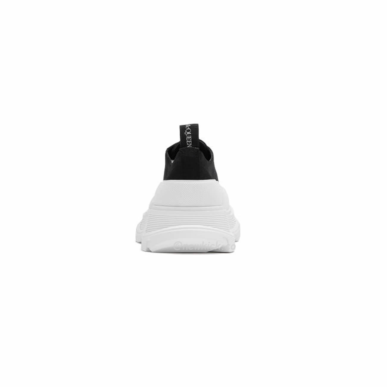 Alexander Mcqueen Tread Slick Low Lace Up Black White (2) - www.newkick.org Alexander Mcqueen Tread Slick Low Lace Up Black White (2) - www.newkick.org