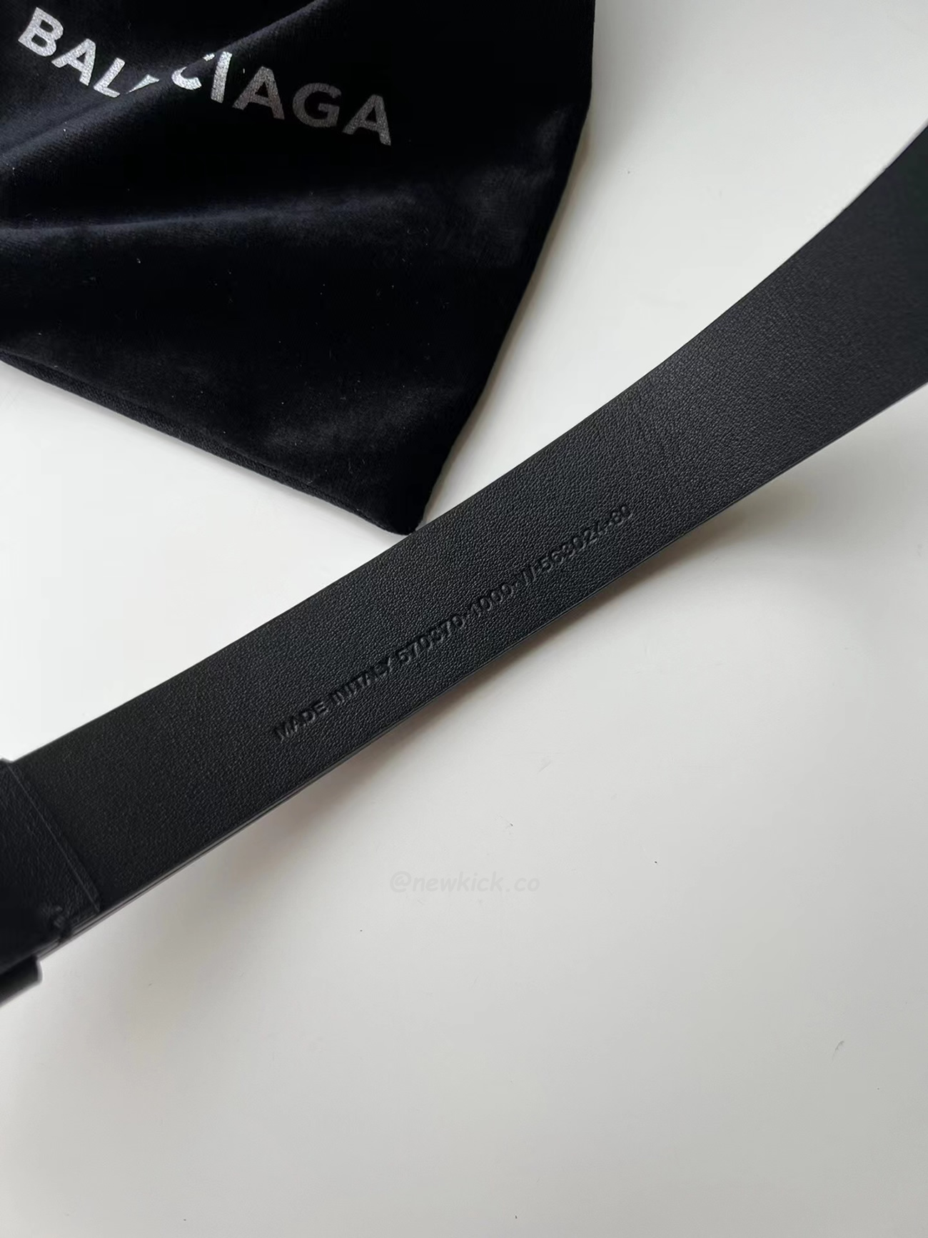 Balenciaga Bb Logo Belt (3) - www.newkick.org Balenciaga Bb Logo Belt (3) - www.newkick.org