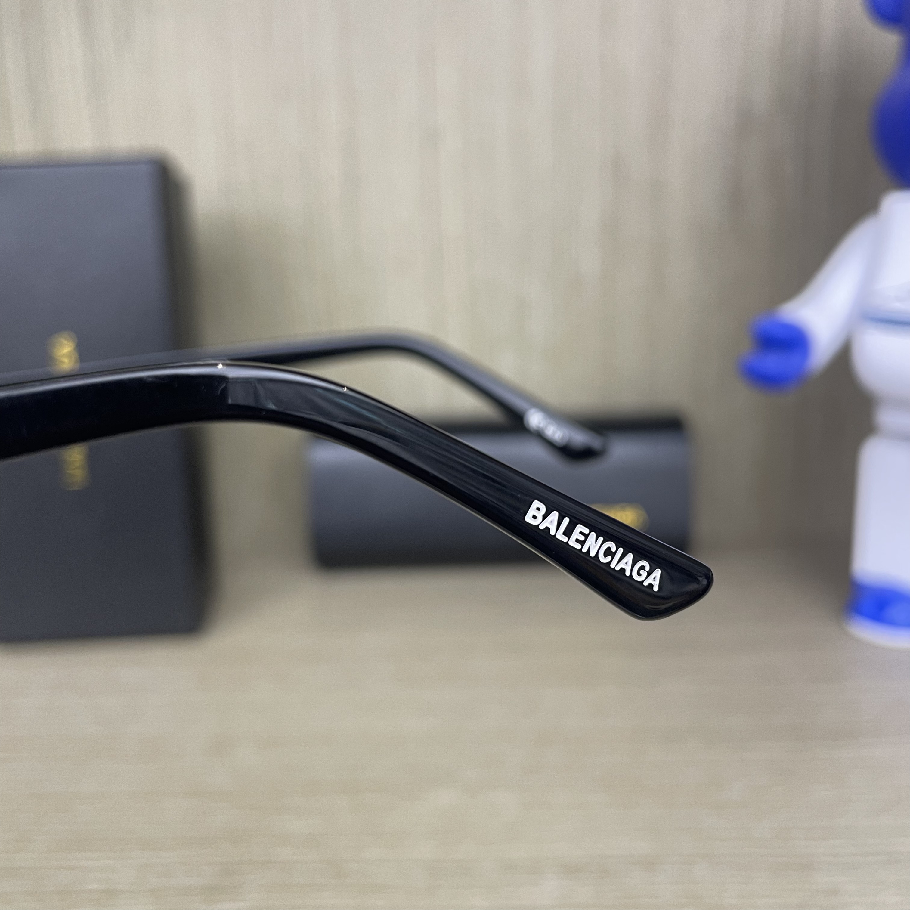 Balenciaga Unisex Sunglasses Bb0003s (3) - www.newkick.org Balenciaga Unisex Sunglasses Bb0003s (3) - www.newkick.org