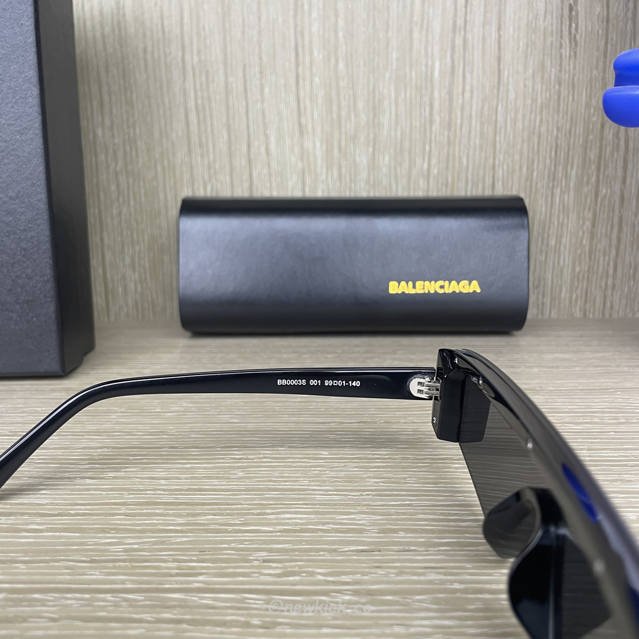 Balenciaga Unisex Sunglasses Bb0003s (9) - www.newkick.org Balenciaga Unisex Sunglasses Bb0003s (9) - www.newkick.org