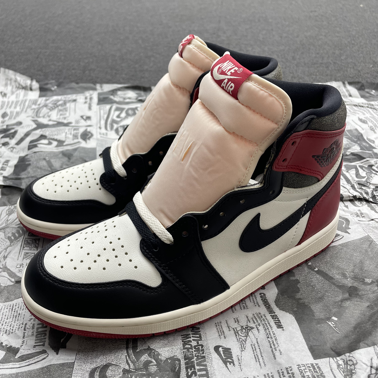 Air Jordan 1 Retro High Og Black Toe Chicago (5) - www.newkick.org Air Jordan 1 Retro High Og Black Toe Chicago (5) - www.newkick.org