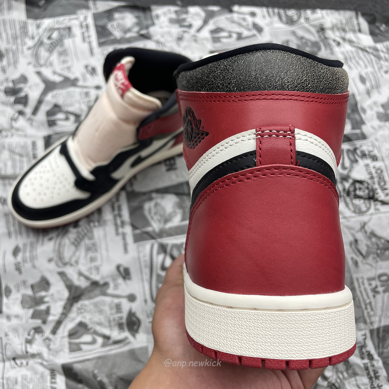Air Jordan 1 Retro High Og Black Toe Chicago (9) - www.newkick.org Air Jordan 1 Retro High Og Black Toe Chicago (9) - www.newkick.org