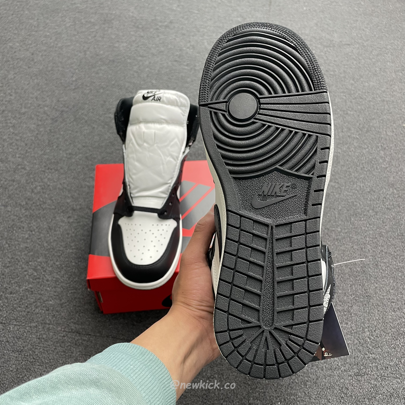 Air Jordan 1 Retro High 85 Black White 2023 Bq4422 001 (10) - www.newkick.vip