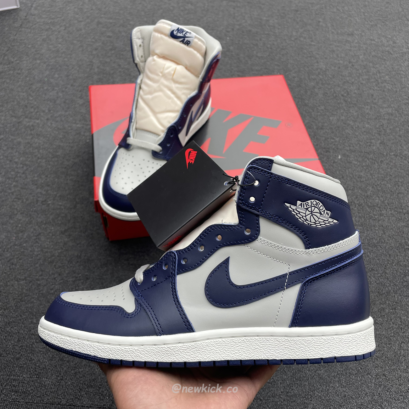 Air Jordan 1 Retro High 85 Georgetown Bq4422 400 (6) - www.newkick.org Air Jordan 1 Retro High 85 Georgetown Bq4422 400 (6) - www.newkick.org
