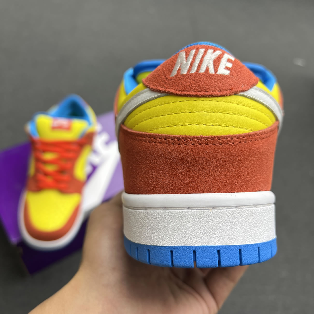 Nike Sb Dunk Low Pro Bart Simpson Bq6817 602 (7) - www.newkick.org