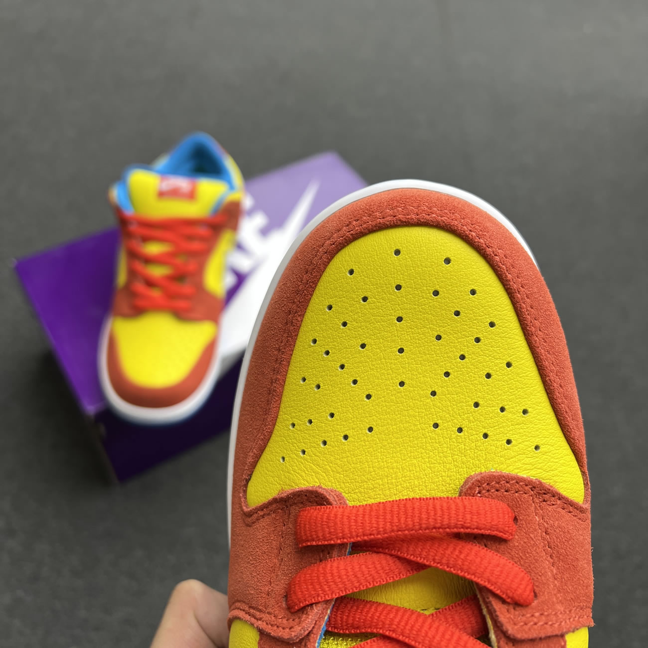 Nike Sb Dunk Low Pro Bart Simpson Bq6817 602 (9) - www.newkick.org