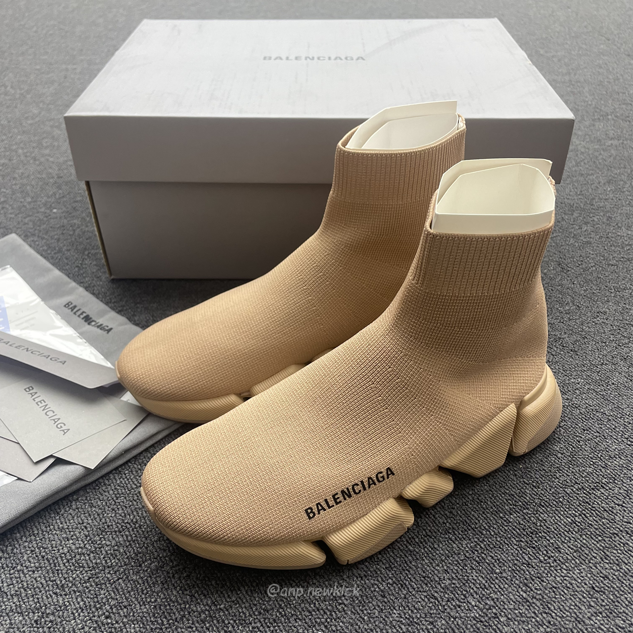 Balenciaga Speed 2.0 Beige Knit Sole Sock Sneakers (8) - www.newkick.vip Balenciaga Speed 2.0 Beige Knit Sole Sock Sneakers (8) - www.newkick.vip