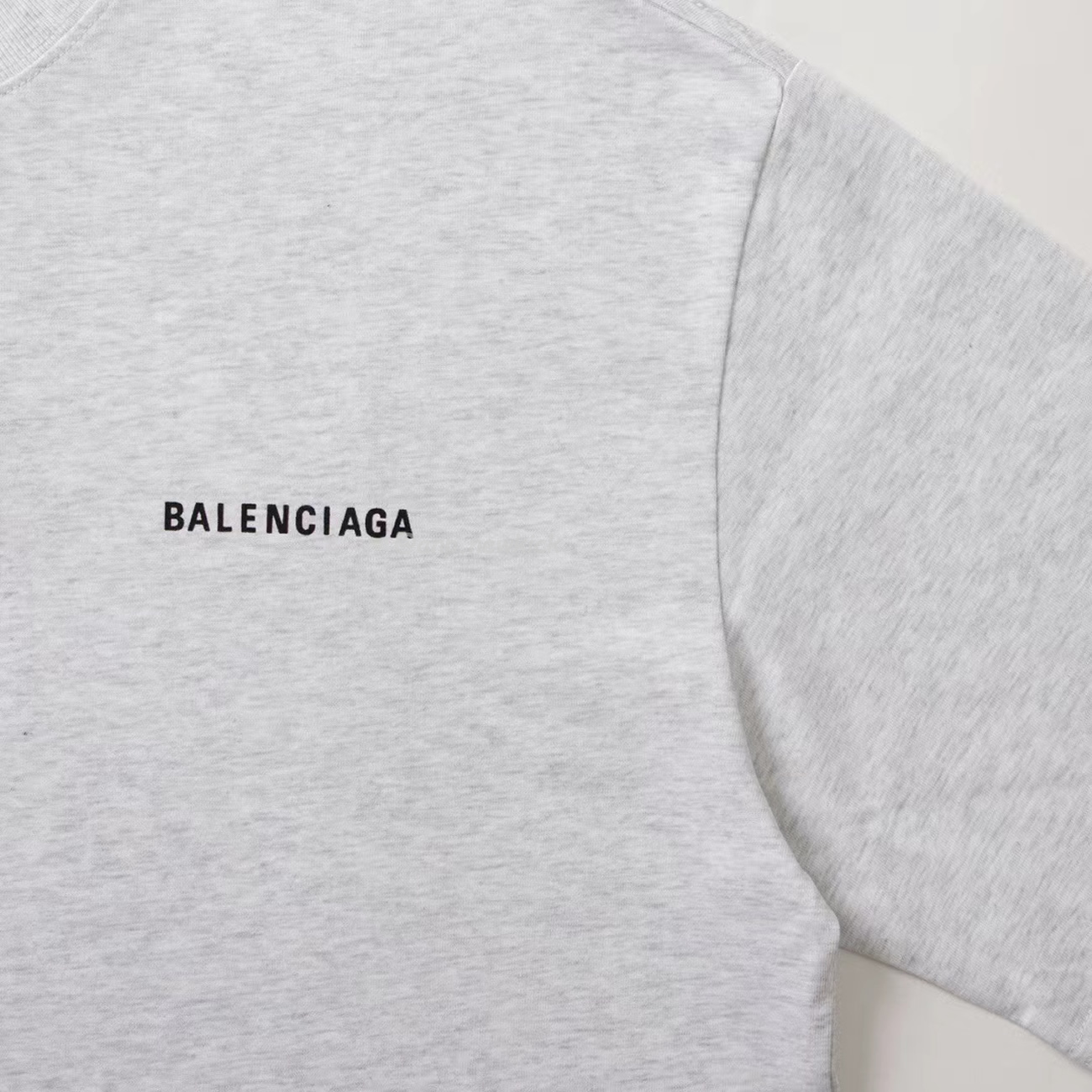 Balenciaga Logo T Shirt Grey (2) - www.newkick.org Balenciaga Logo T Shirt Grey (2) - www.newkick.org