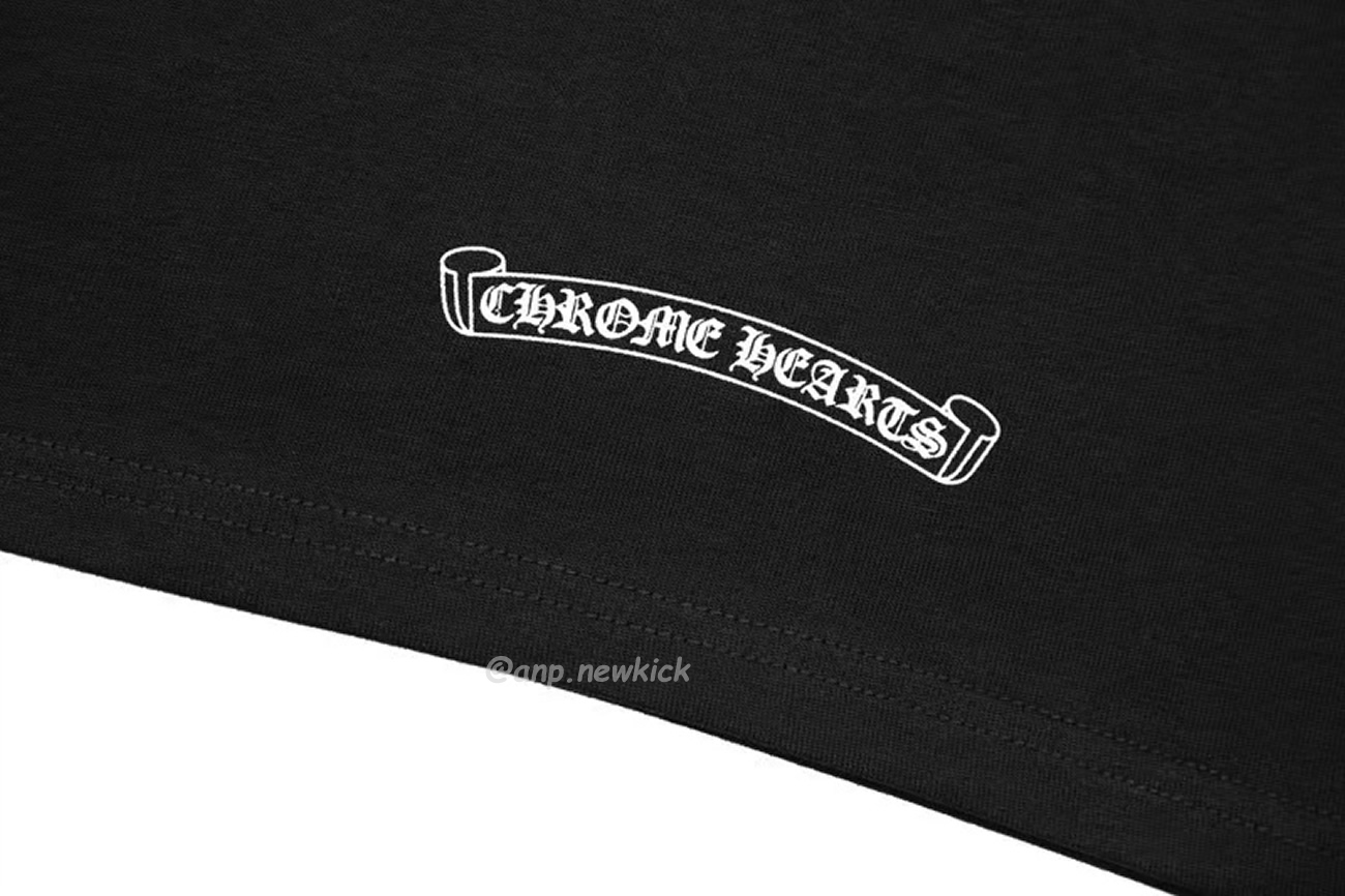 Chrome Hearts Horse Shoe Logo Pocket Black T Shirt (6) - www.newkick.org Chrome Hearts Horse Shoe Logo Pocket Black T Shirt (6) - www.newkick.org