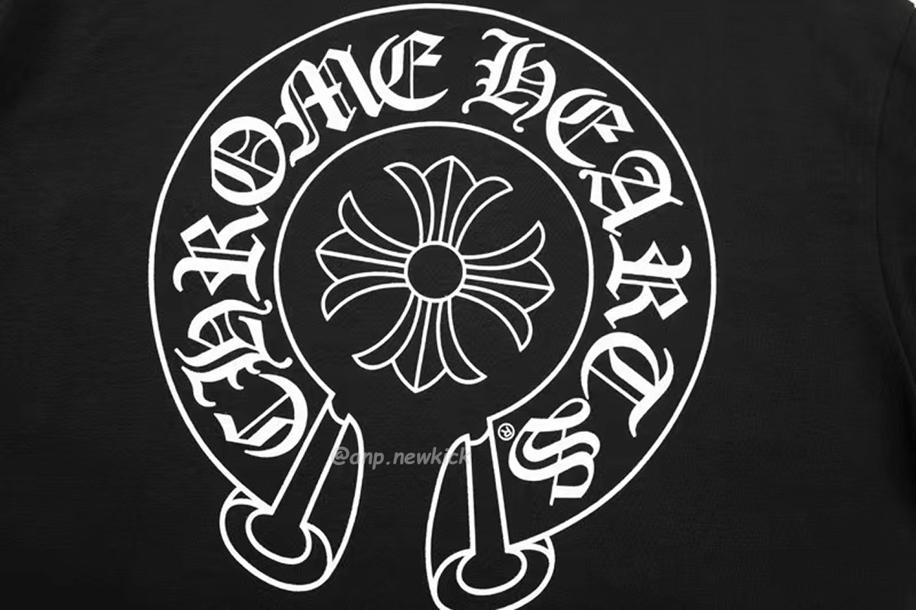 Chrome Hearts Horse Shoe Logo Pocket Black T Shirt (8) - www.newkick.org Chrome Hearts Horse Shoe Logo Pocket Black T Shirt (8) - www.newkick.org