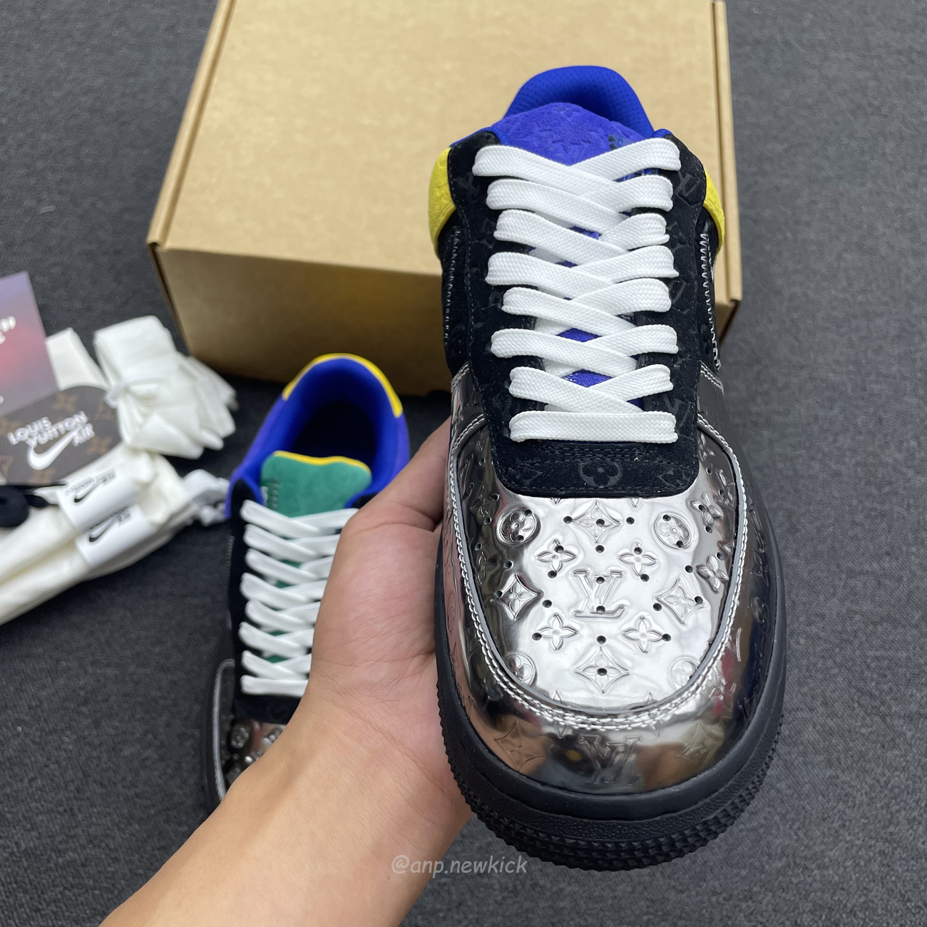 Louis Vuitton Nike Air Force 1 Low By Virgil Abloh Black Metallic Silver (3) - www.newkick.org Louis Vuitton Nike Air Force 1 Low By Virgil Abloh Black Metallic Silver (3) - www.newkick.org