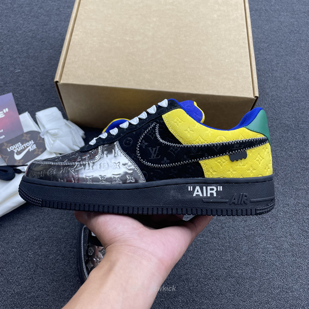 Louis Vuitton Nike Air Force 1 Low By Virgil Abloh Black Metallic Silver (6) - www.newkick.org Louis Vuitton Nike Air Force 1 Low By Virgil Abloh Black Metallic Silver (6) - www.newkick.org