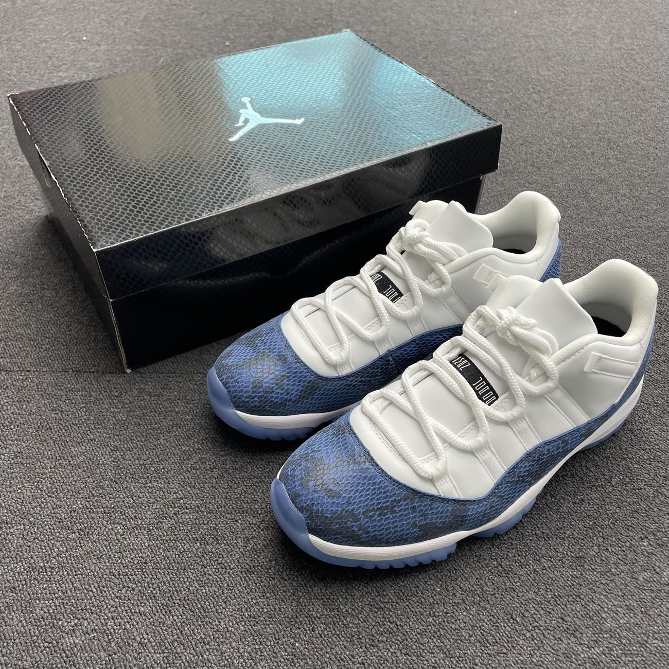 Air Jordan 11 Retro Low Snake Navy Cd6846 102 (7) - www.newkick.org