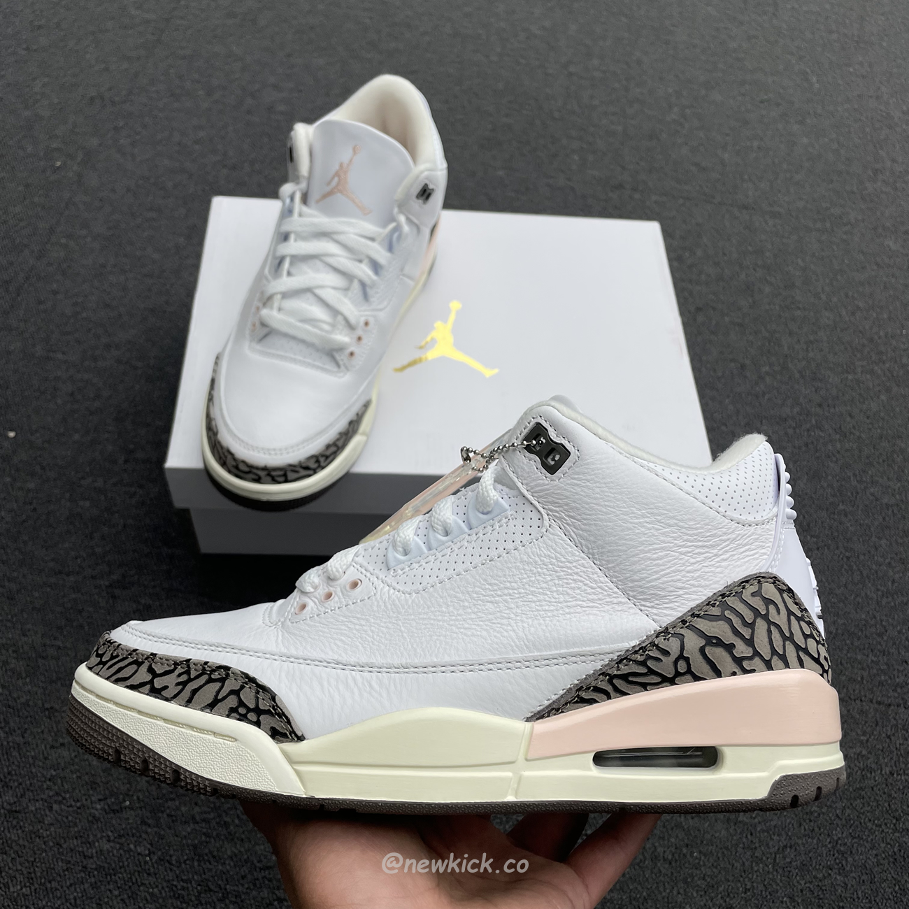 Air Jordan 3 Retro Neapolitan Dark Mocha W Ck9246 102 (3) - www.newkick.org Air Jordan 3 Retro Neapolitan Dark Mocha W Ck9246 102 (3) - www.newkick.org