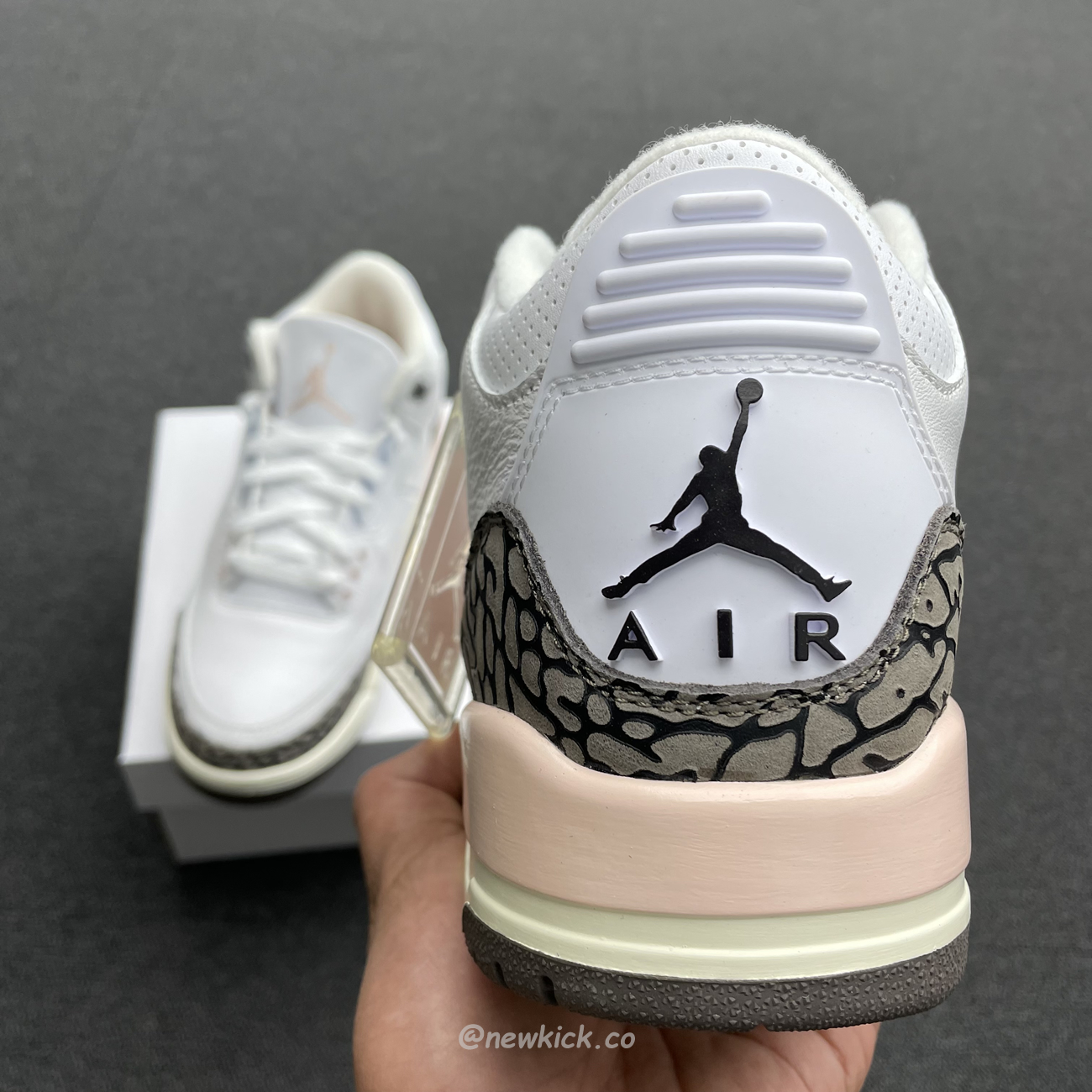 Air Jordan 3 Retro Neapolitan Dark Mocha W Ck9246 102 (9) - www.newkick.org Air Jordan 3 Retro Neapolitan Dark Mocha W Ck9246 102 (9) - www.newkick.org