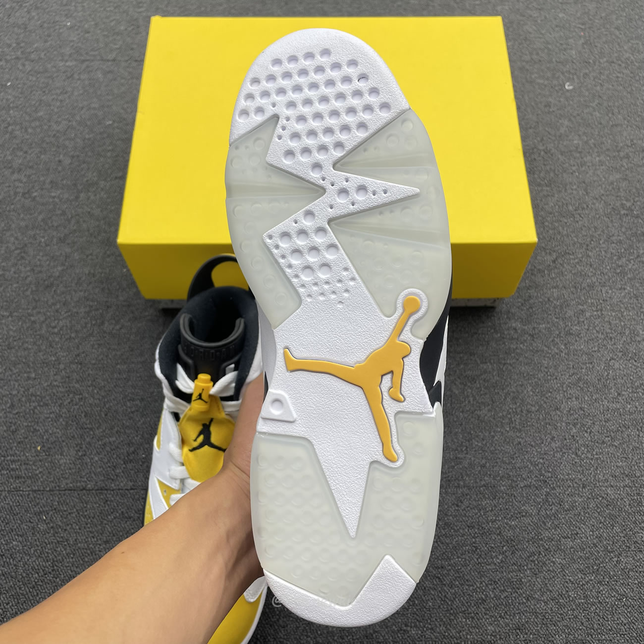 Air Jordan 6 Retro Yellow Ochre Ct8529 170 (22) - www.newkick.org Air Jordan 6 Retro Yellow Ochre Ct8529 170 (22) - www.newkick.org