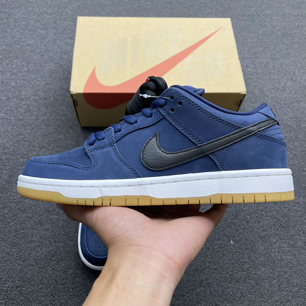 Nike Sb Dunk Low Navy Black Gum Cw7463 401 (3) - www.newkick.org Nike Sb Dunk Low Navy Black Gum Cw7463 401 (3) - www.newkick.org