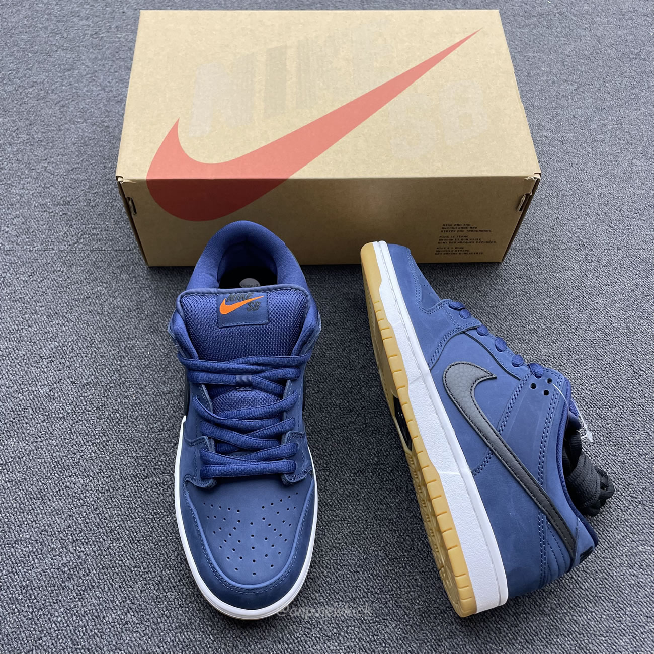 Nike Sb Dunk Low Navy Black Gum Cw7463 401 (6) - www.newkick.org Nike Sb Dunk Low Navy Black Gum Cw7463 401 (6) - www.newkick.org