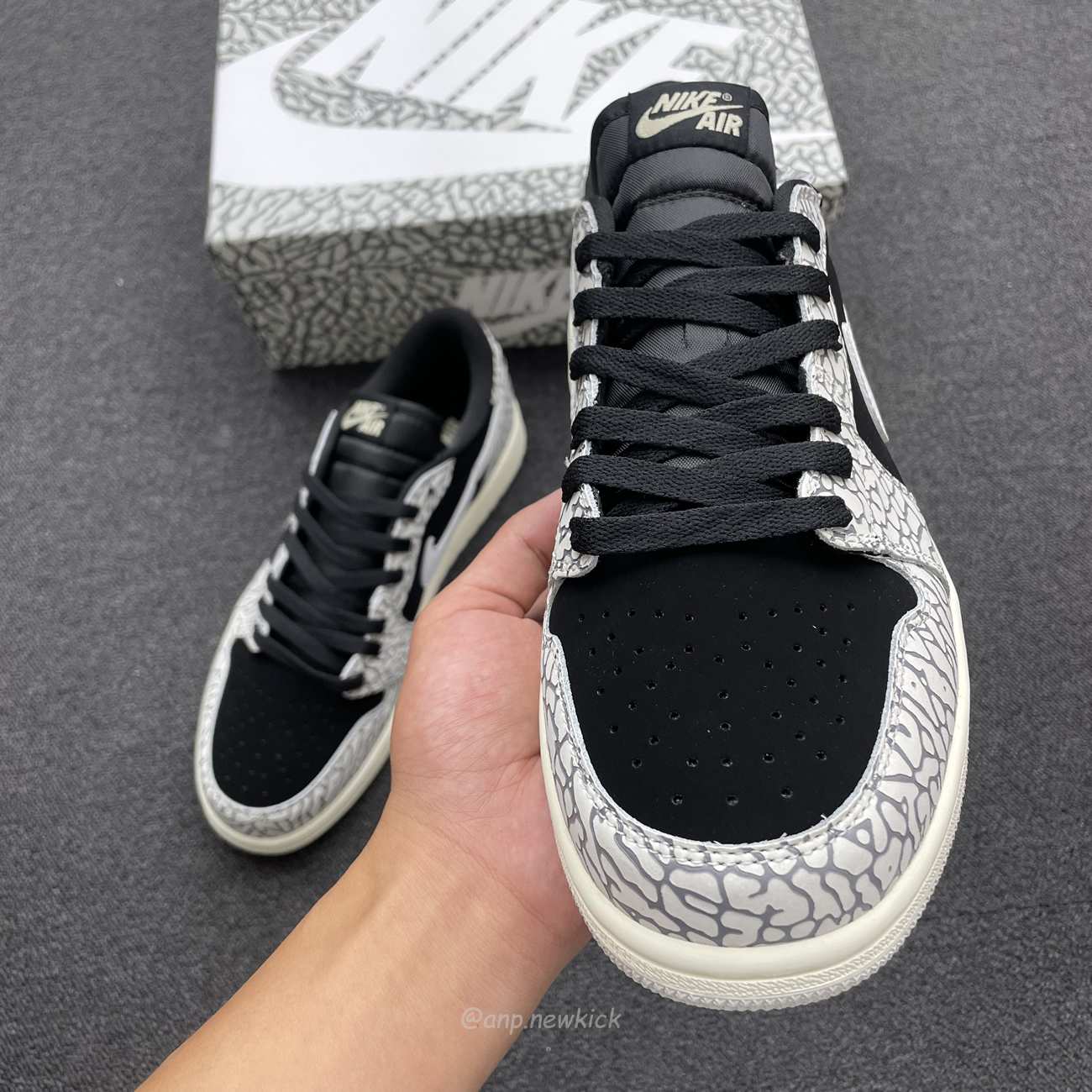 Air Jordan 1 Retro Low Og Black Cement Cz0790 001 (18) - www.newkick.org