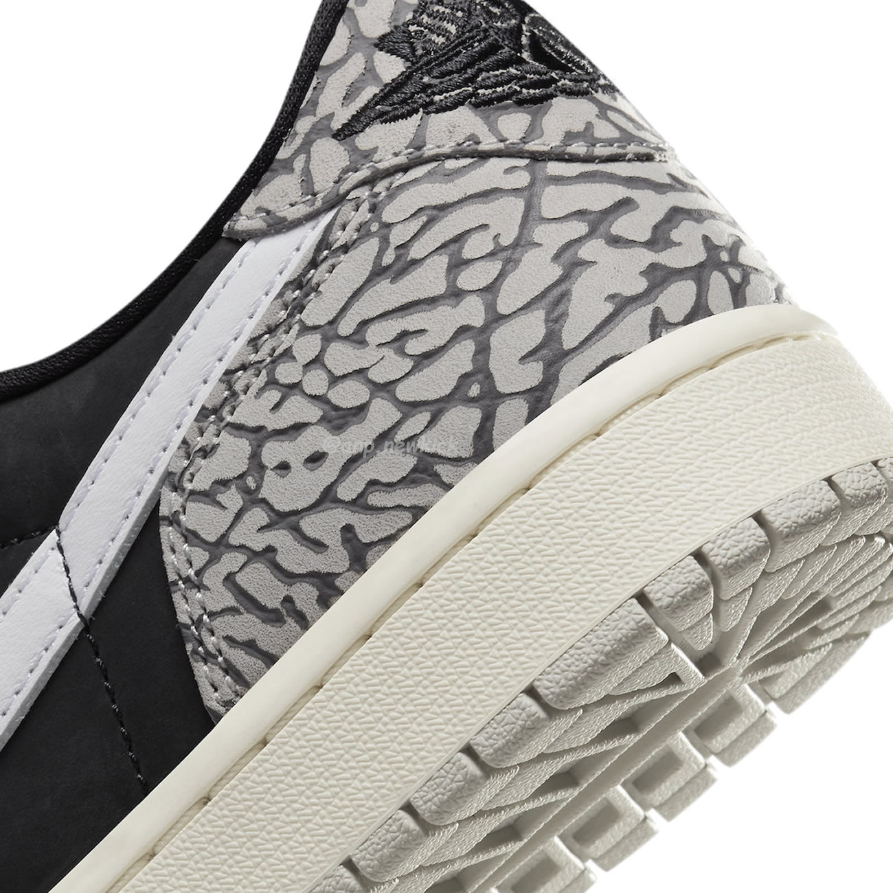 Air Jordan 1 Retro Low Og Black Cement Cz0790 001 (5) - www.newkick.org