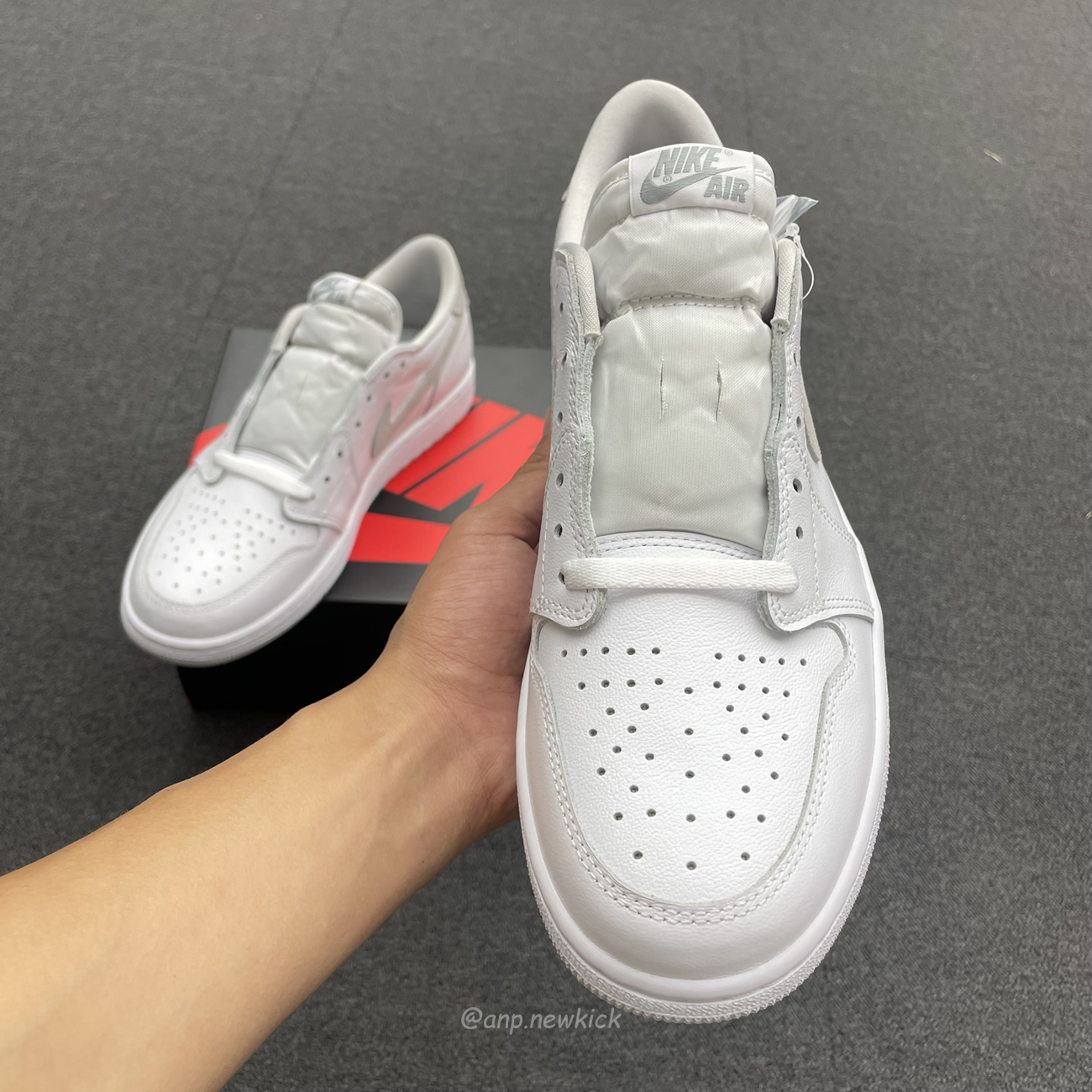 Air Jordan 1 Low Og Neutral Grey Cz0790 100 (5) - www.newkick.org