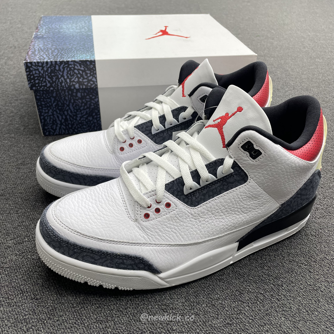 Air Jordan 3 Retro Se T Co Jp Fire Red Denim Cz6433 100 (13) - www.newkick.vip Air Jordan 3 Retro Se T Co Jp Fire Red Denim Cz6433 100 (13) - www.newkick.vip