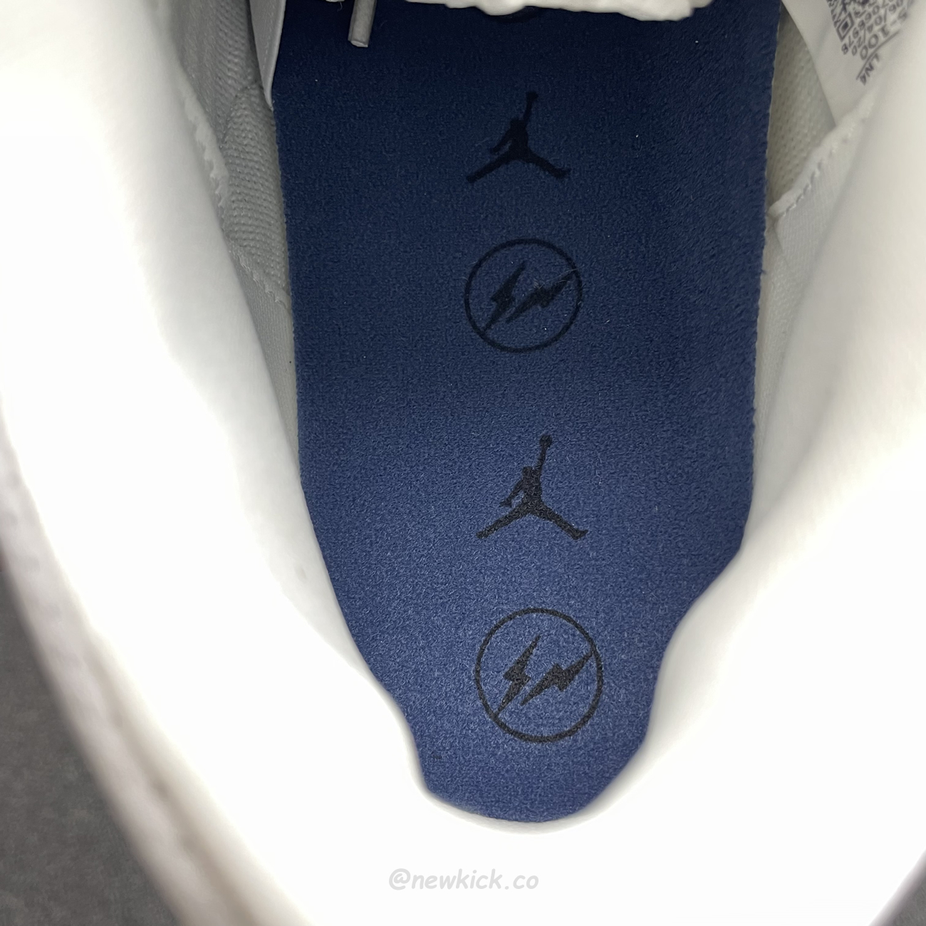 Air Jordan 3 Retro Fragment Da3595 100 (10) - www.newkick.org