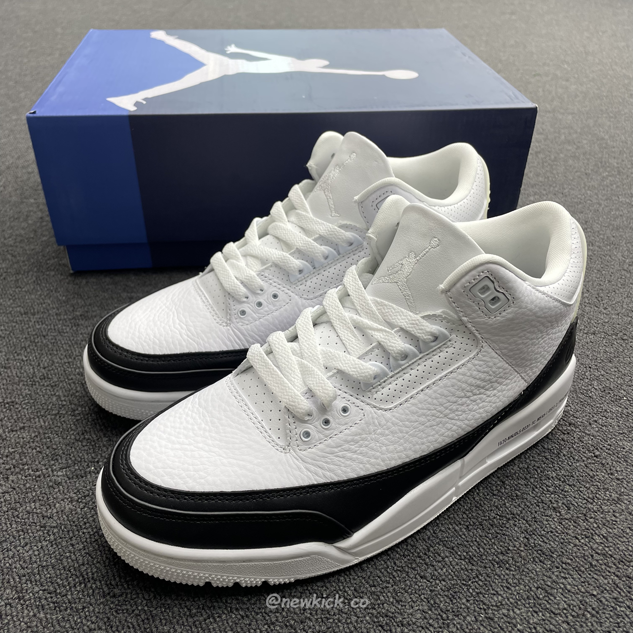 Air Jordan 3 Retro Fragment Da3595 100 (7) - www.newkick.org