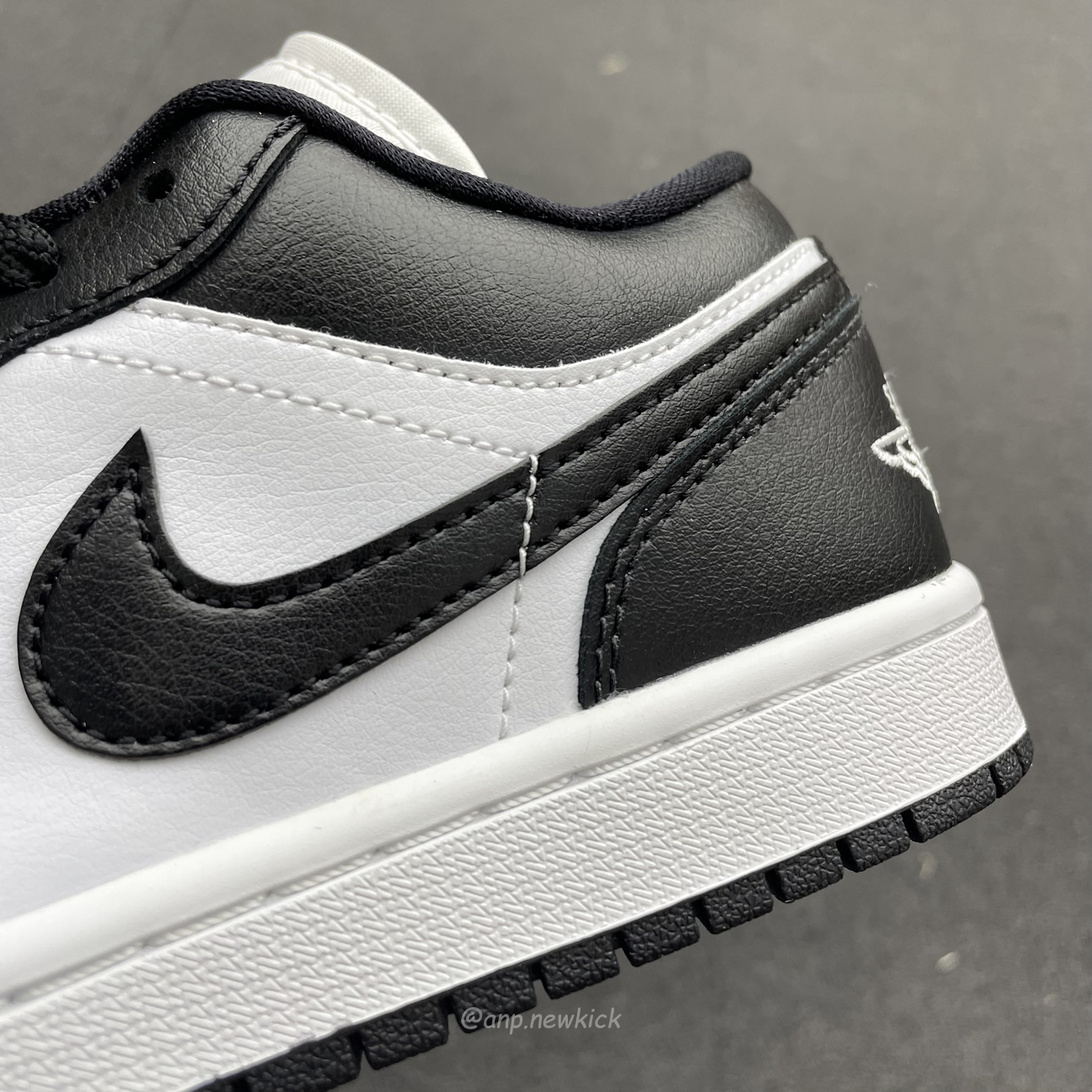 Air Jordan 1 Low Panda Dc0774 101 (4) - www.newkick.org Air Jordan 1 Low Panda Dc0774 101 (4) - www.newkick.org