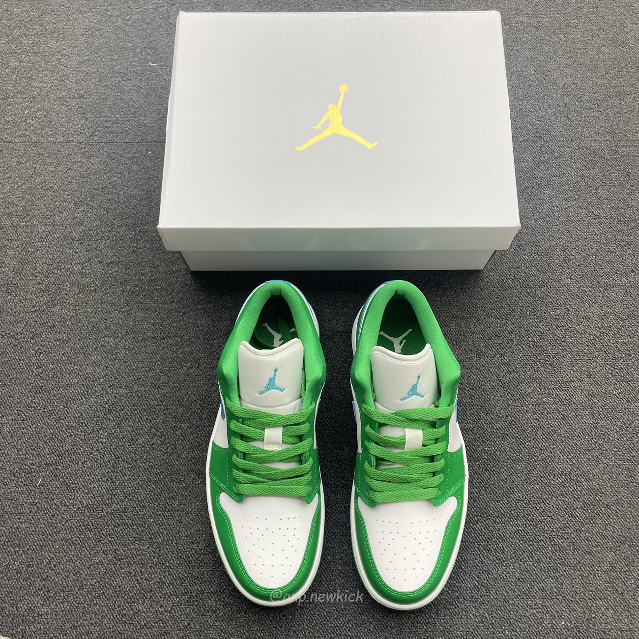 Air Jordan 1 Low Lucky Green Aquatone Dc0774 304 (11) - www.newkick.org Air Jordan 1 Low Lucky Green Aquatone Dc0774 304 (11) - www.newkick.org