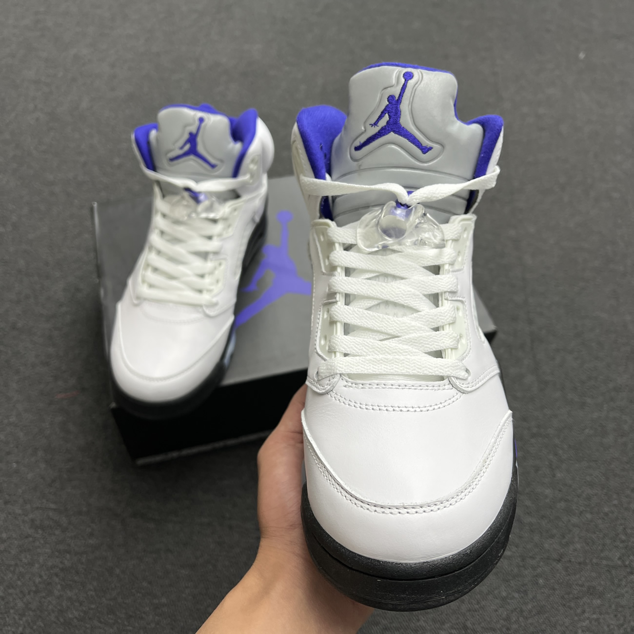 Air Jordan 5 Retro Dark Concord Dd0587 141 (14) - www.newkick.vip Air Jordan 5 Retro Dark Concord Dd0587 141 (14) - www.newkick.vip