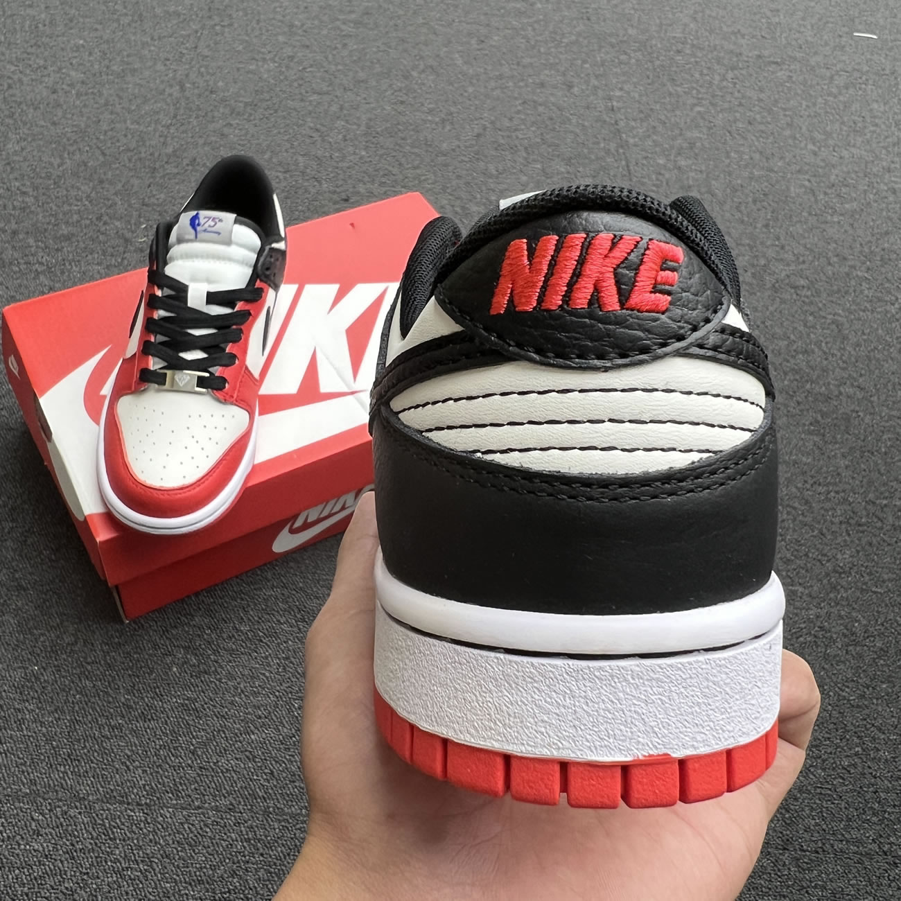 Nike Dunk Low Emb Nba 75th Anniversary Chicago Dd3363 100 (11) - www.newkick.org Nike Dunk Low Emb Nba 75th Anniversary Chicago Dd3363 100 (11) - www.newkick.org